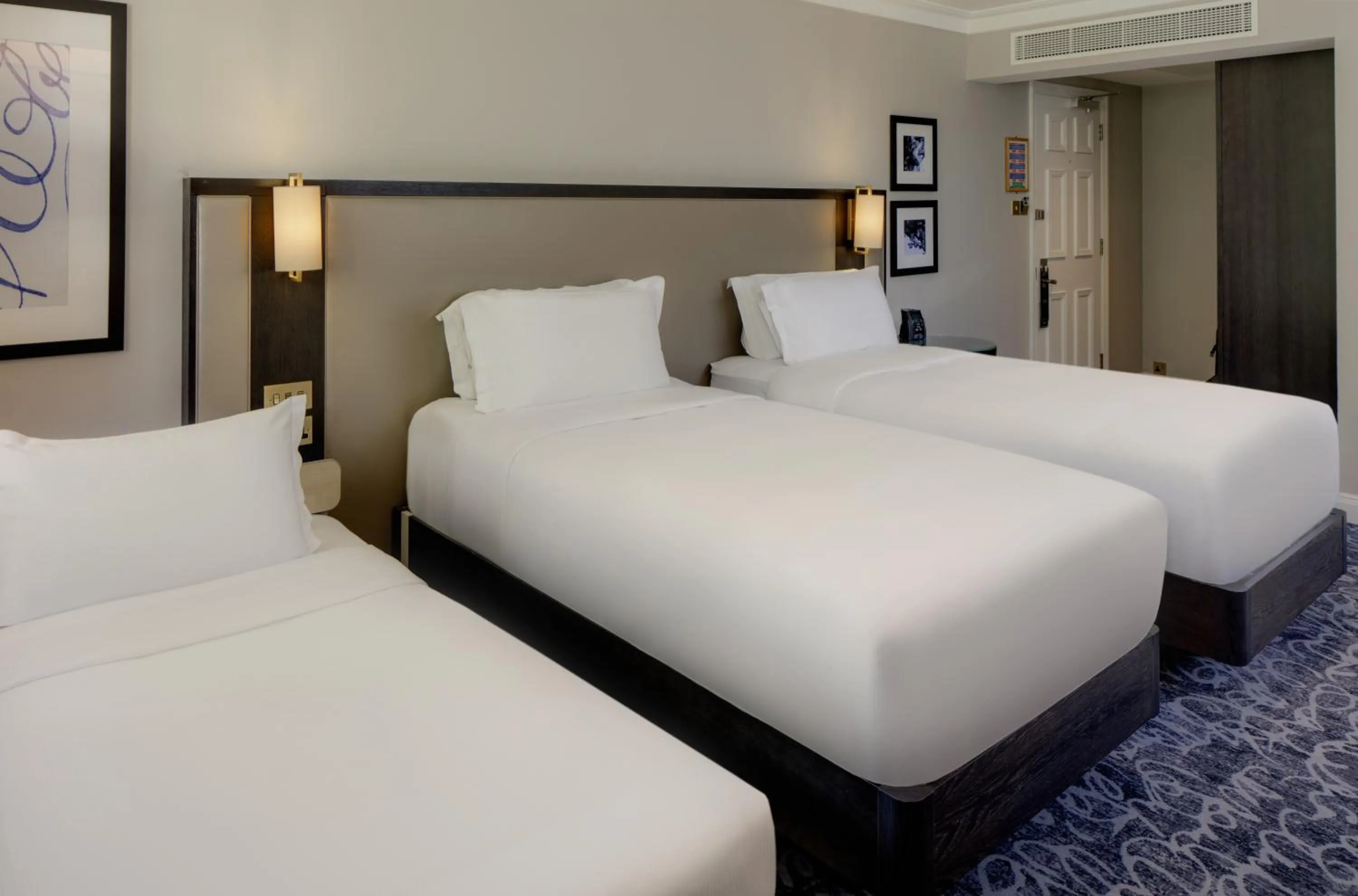 Bed in Hilton London Euston