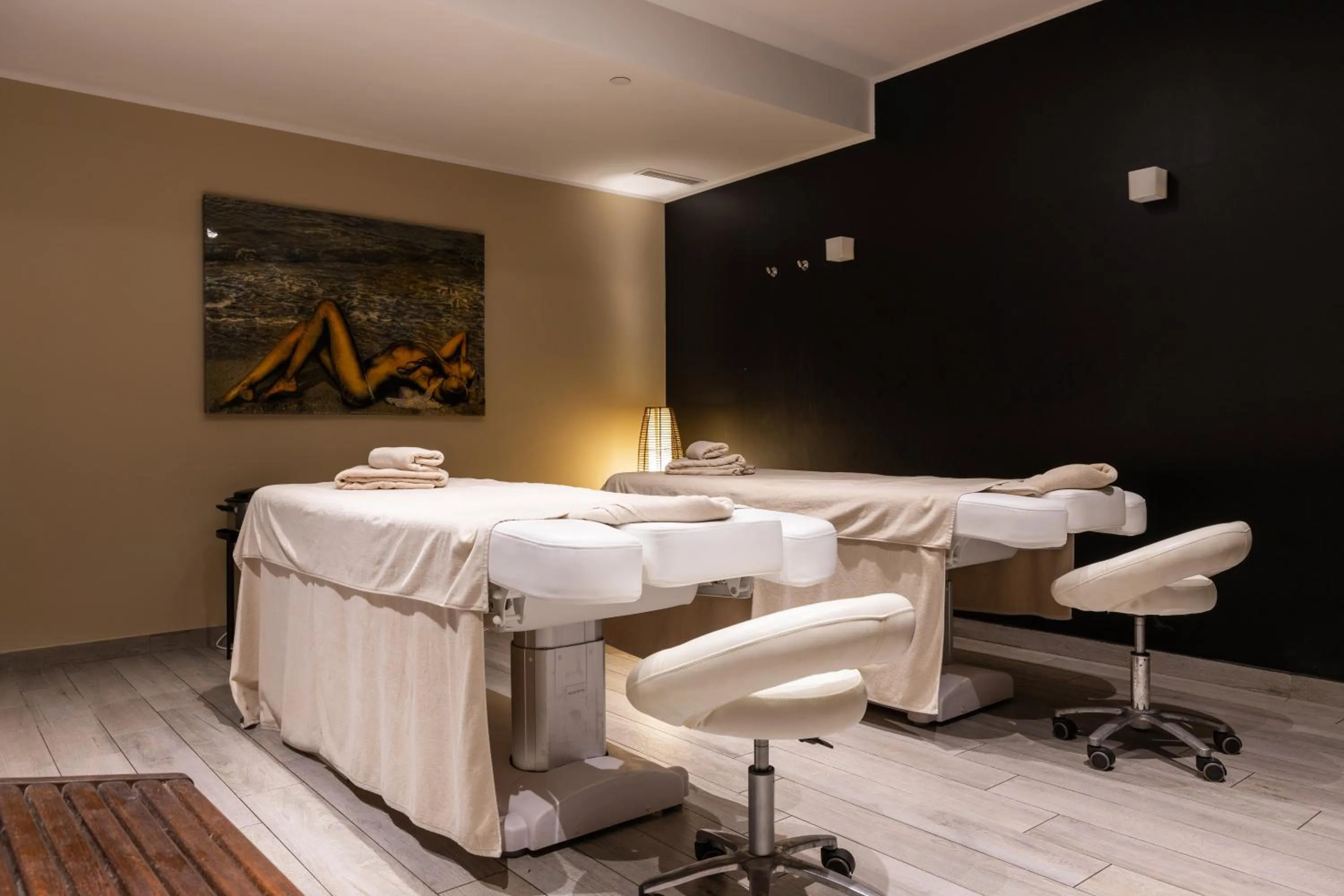 Massage in Royal Princess Hotel