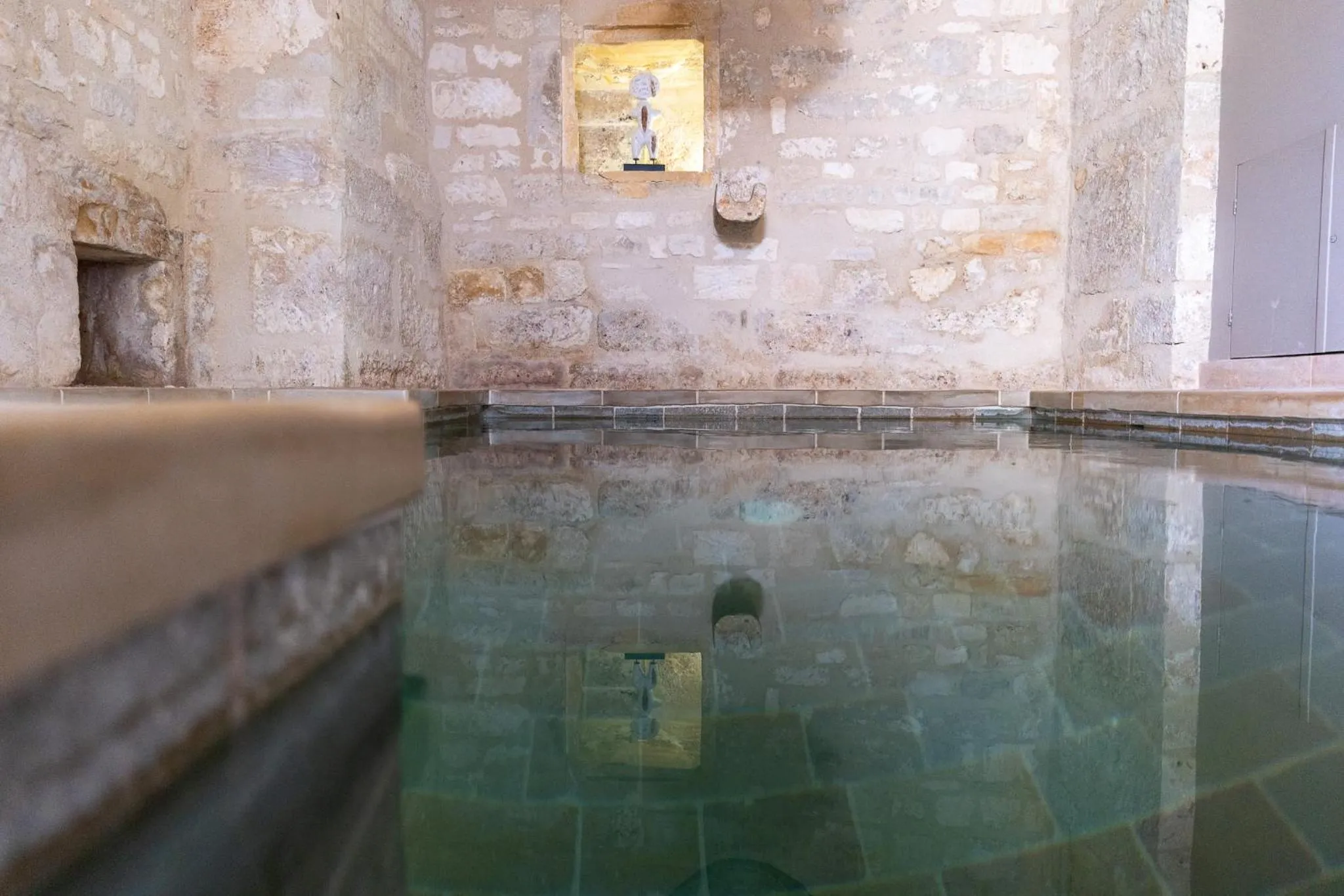 Swimming pool in L'abbaye Saint Michel