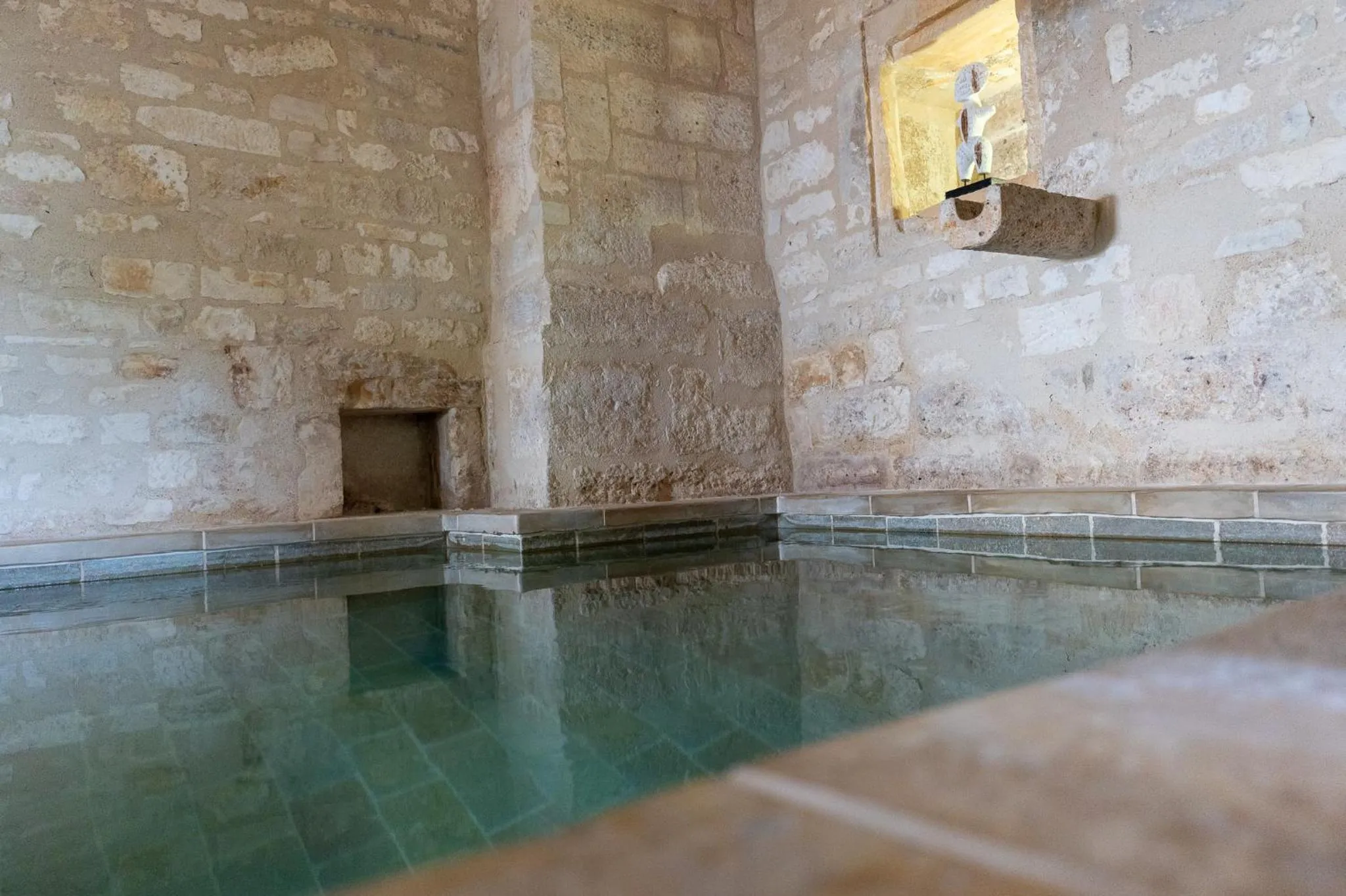 Swimming pool in L'abbaye Saint Michel