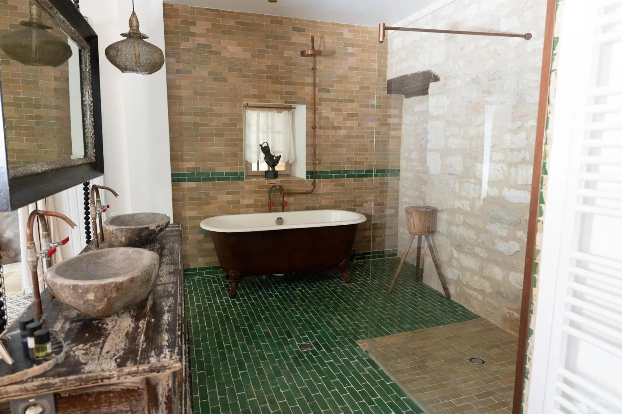 Bathroom in L'abbaye Saint Michel