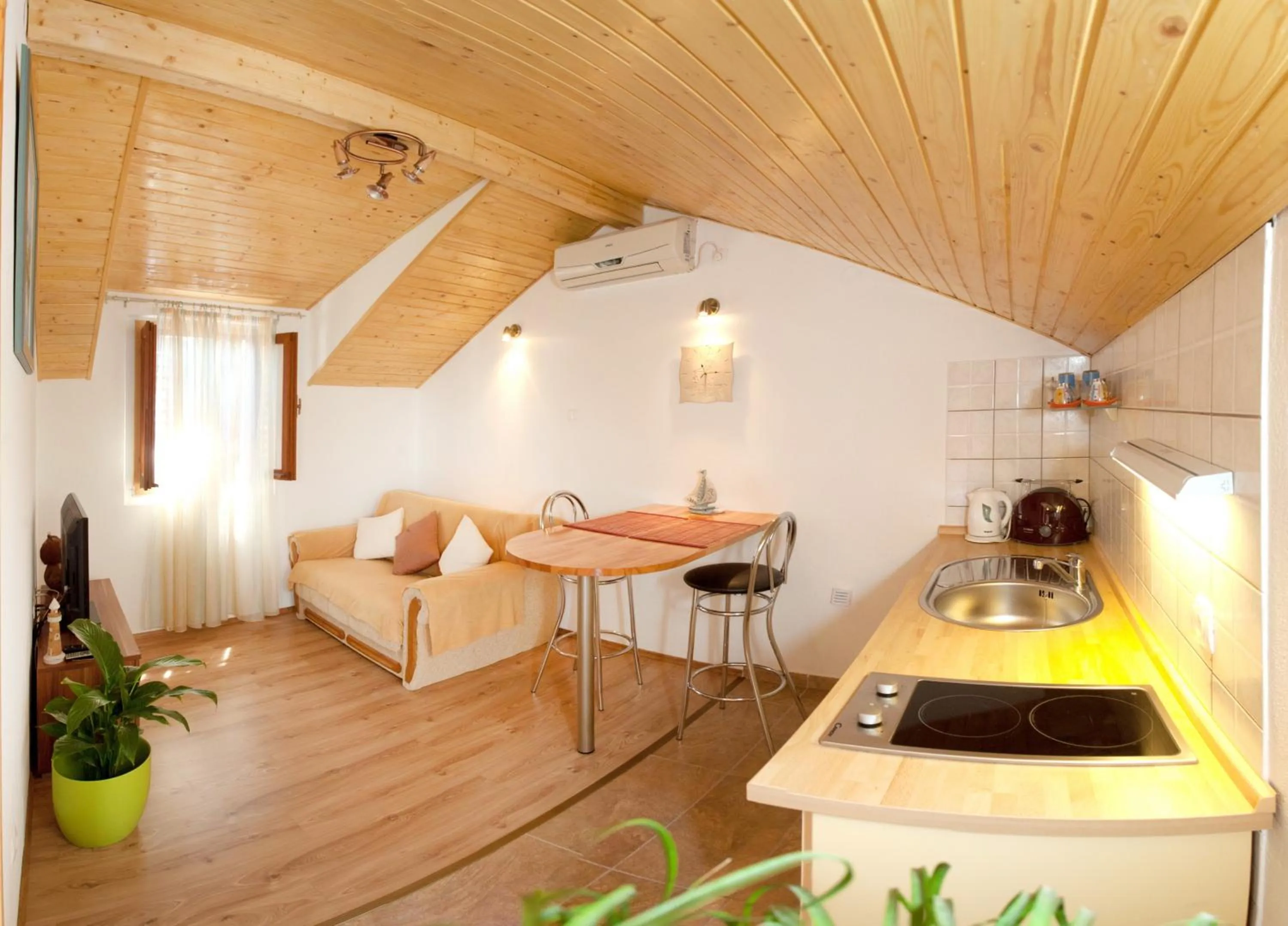 Kitchen or kitchenette in House Sandra