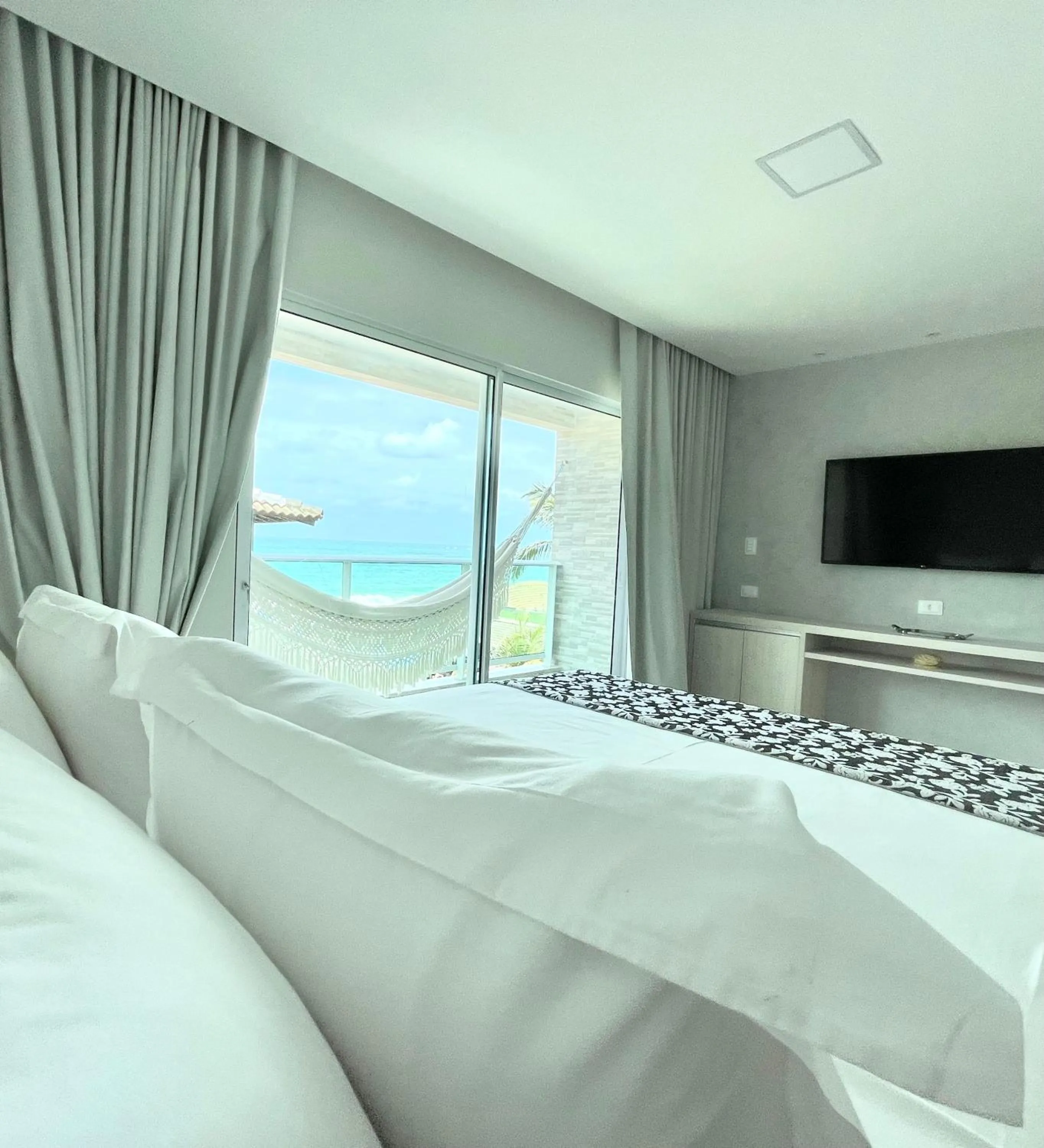 Suíte Superior com Varanda e Vista Lateral Mar in Pousada Maracabana Spa