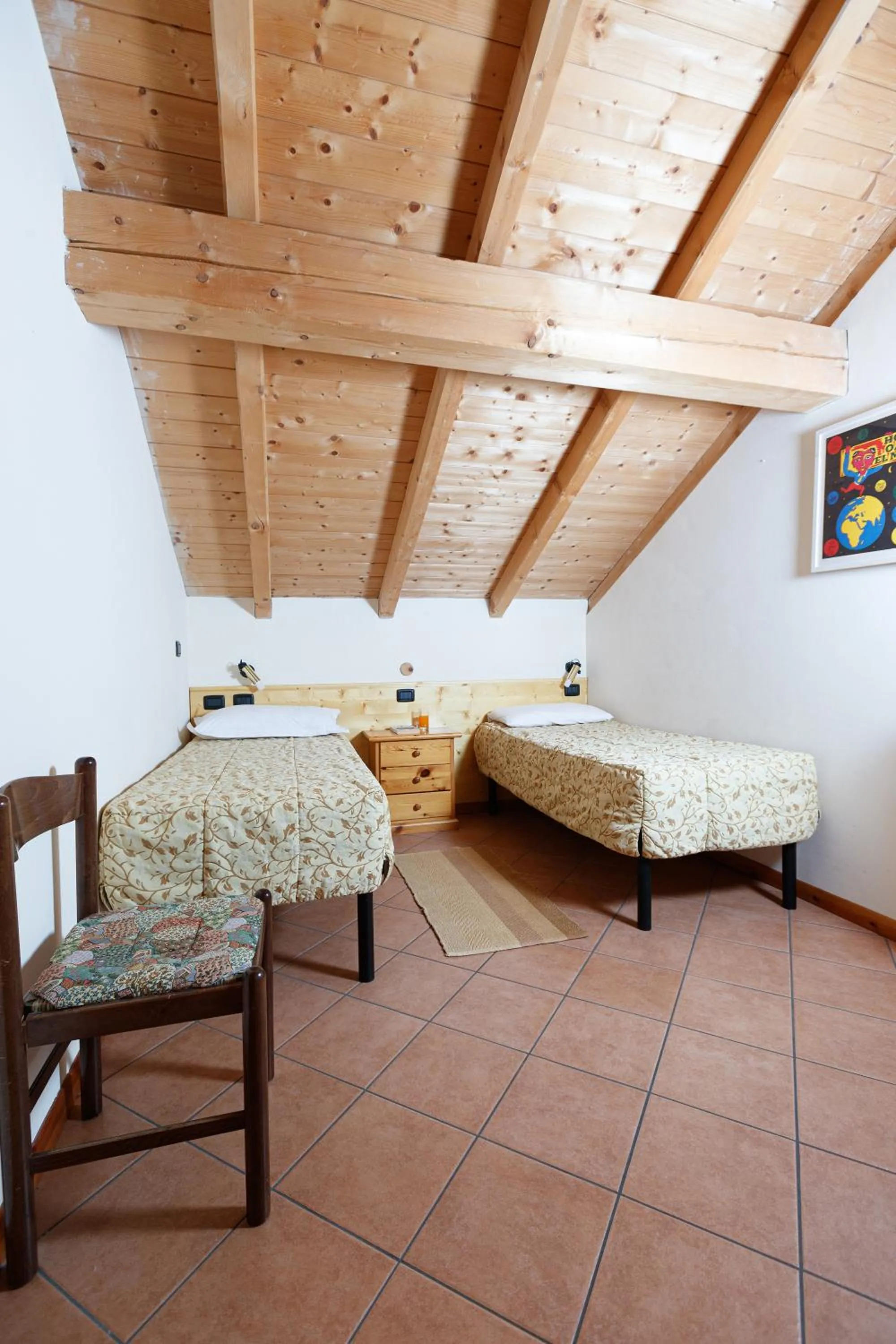 Living room, Bed in Hotel Villa Rina