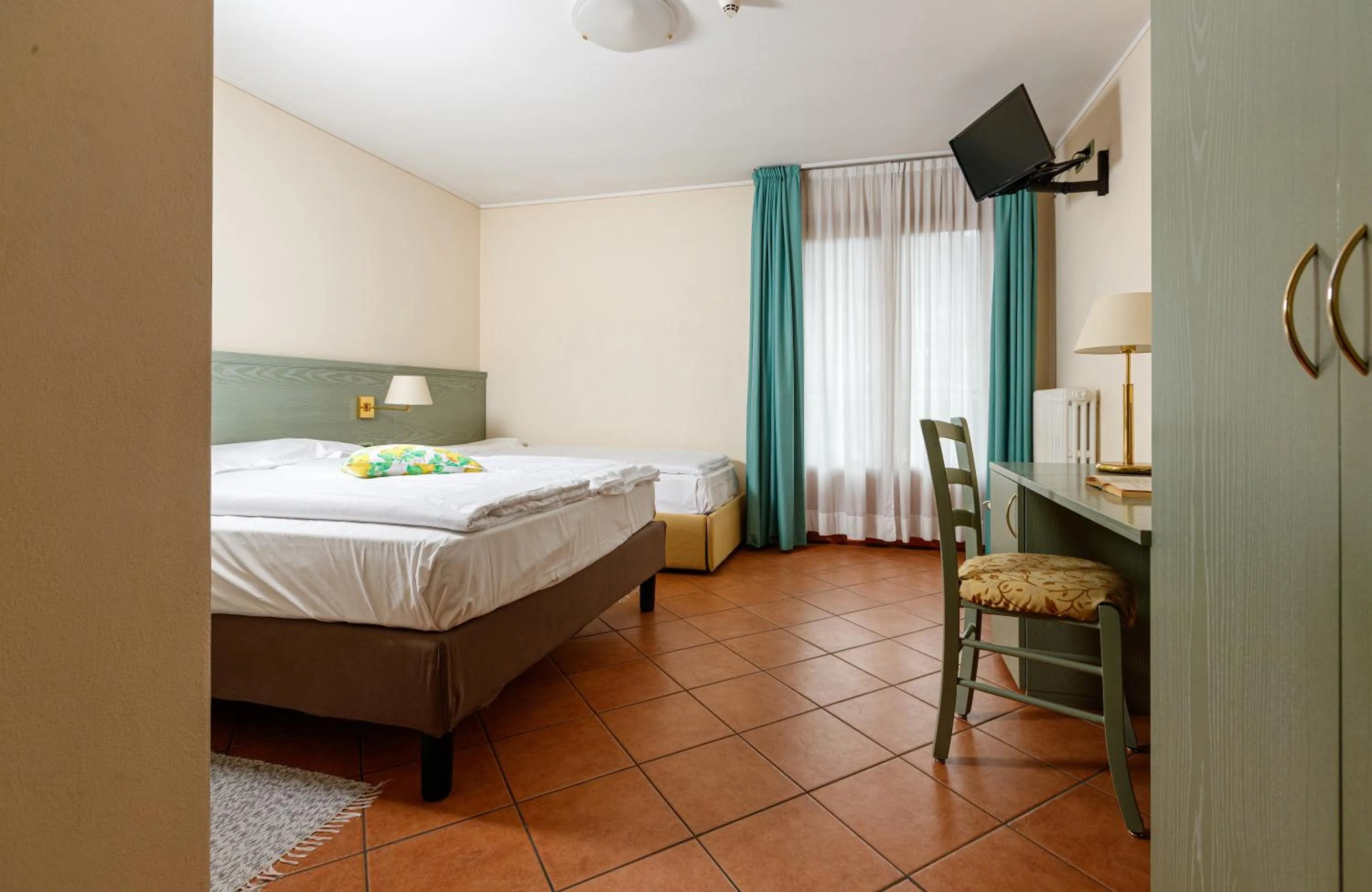 Photo of the whole room, Bed in Hotel Villa Rina