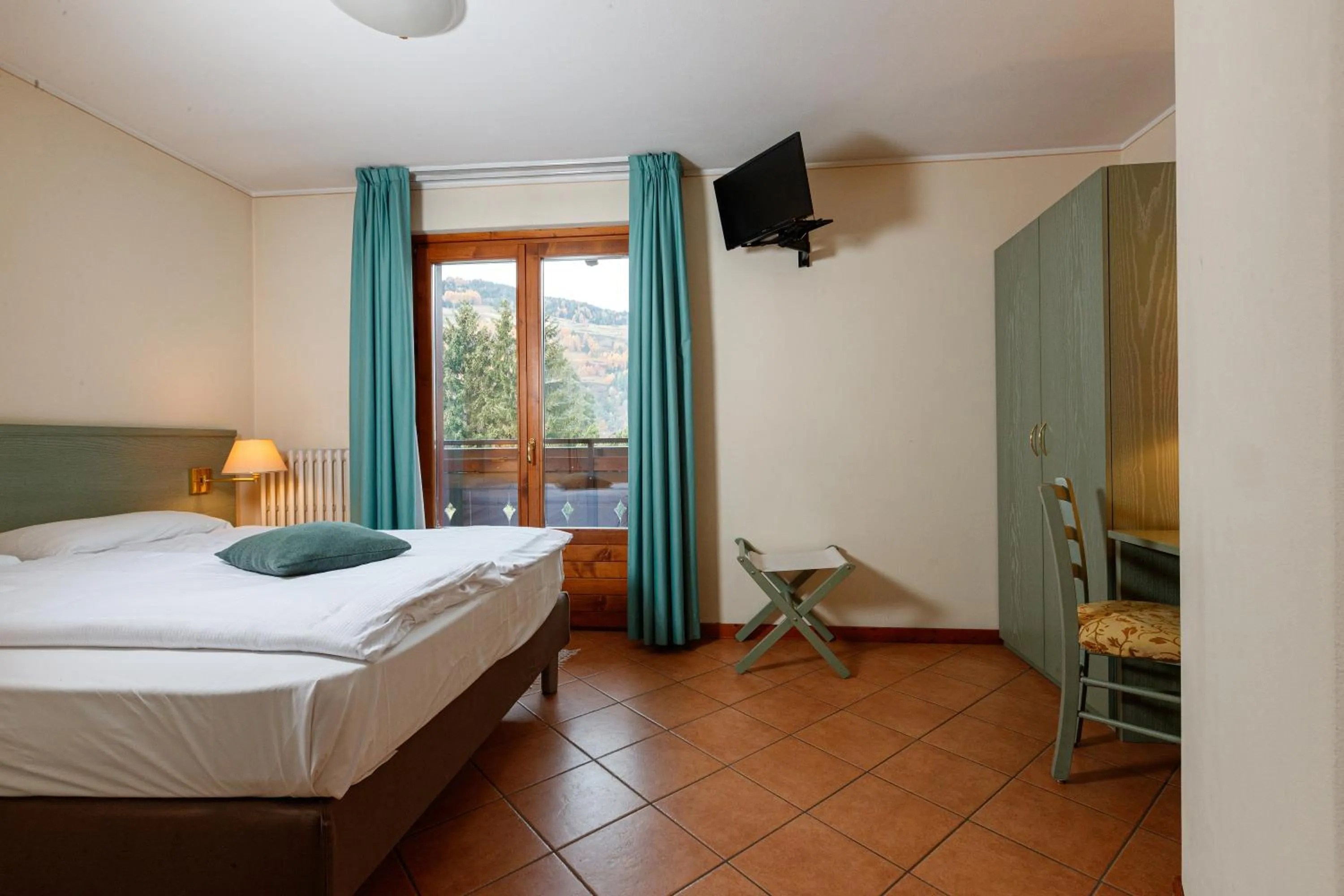 Photo of the whole room, Bed in Hotel Villa Rina