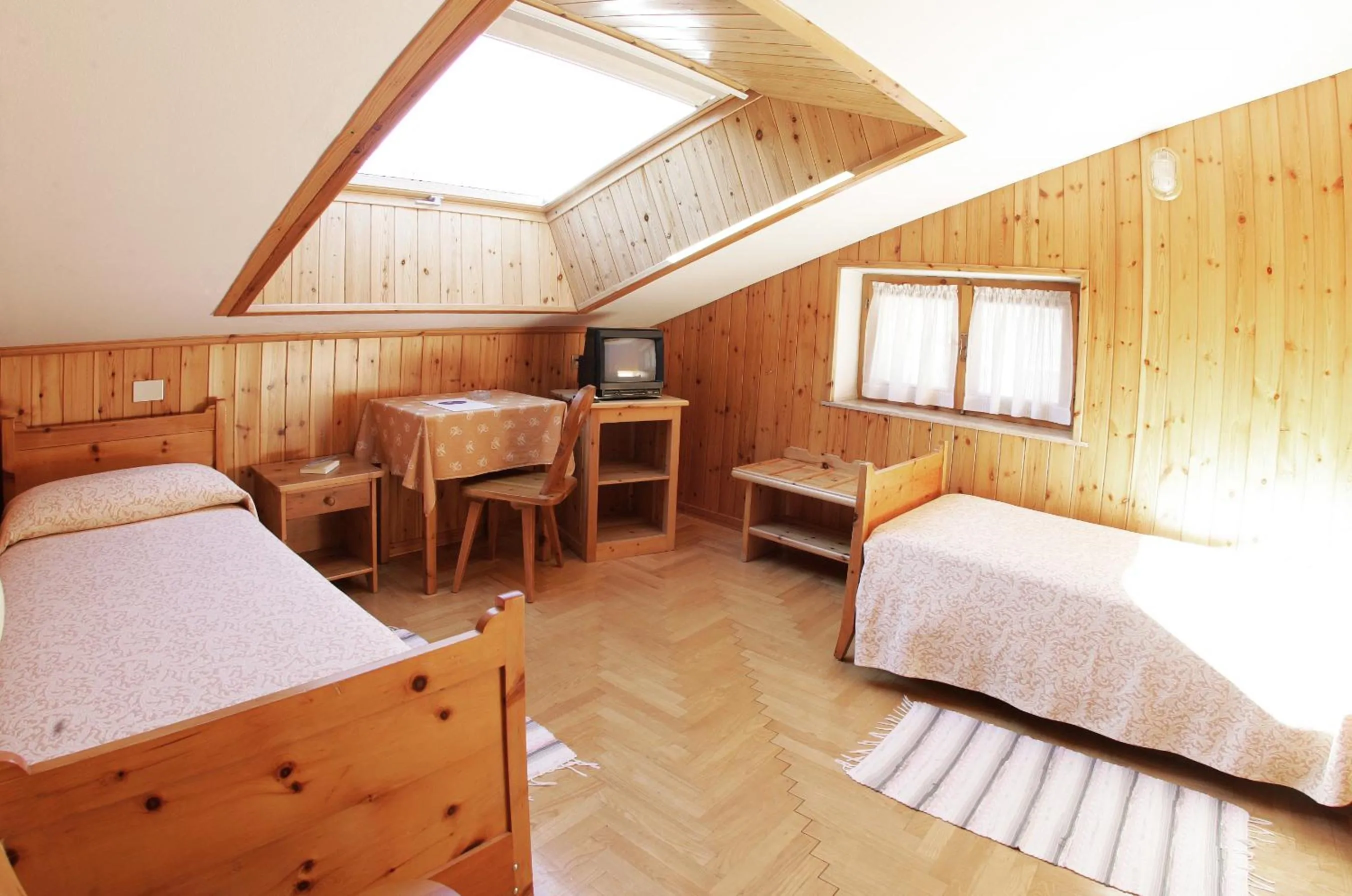 Bedroom, Bed in Hotel Vallecetta