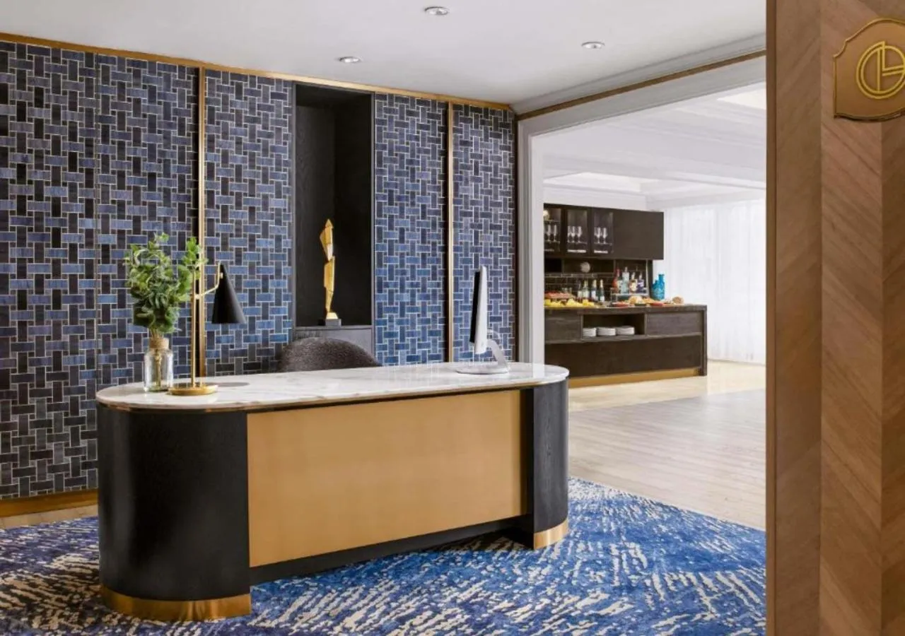 Property building in Fairmont Washington DC Gold Experience