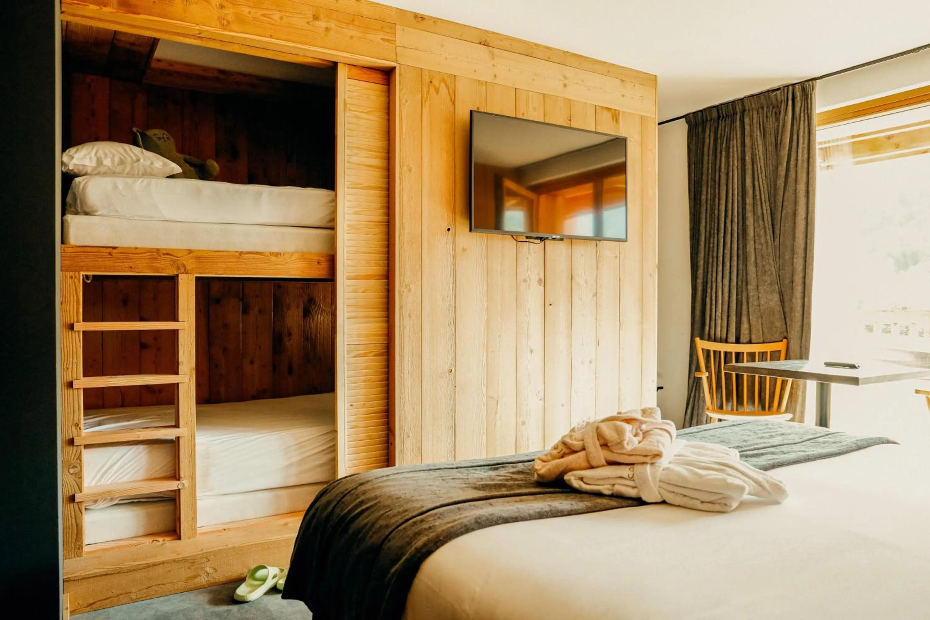 Bed in Lodji Hotel & spa