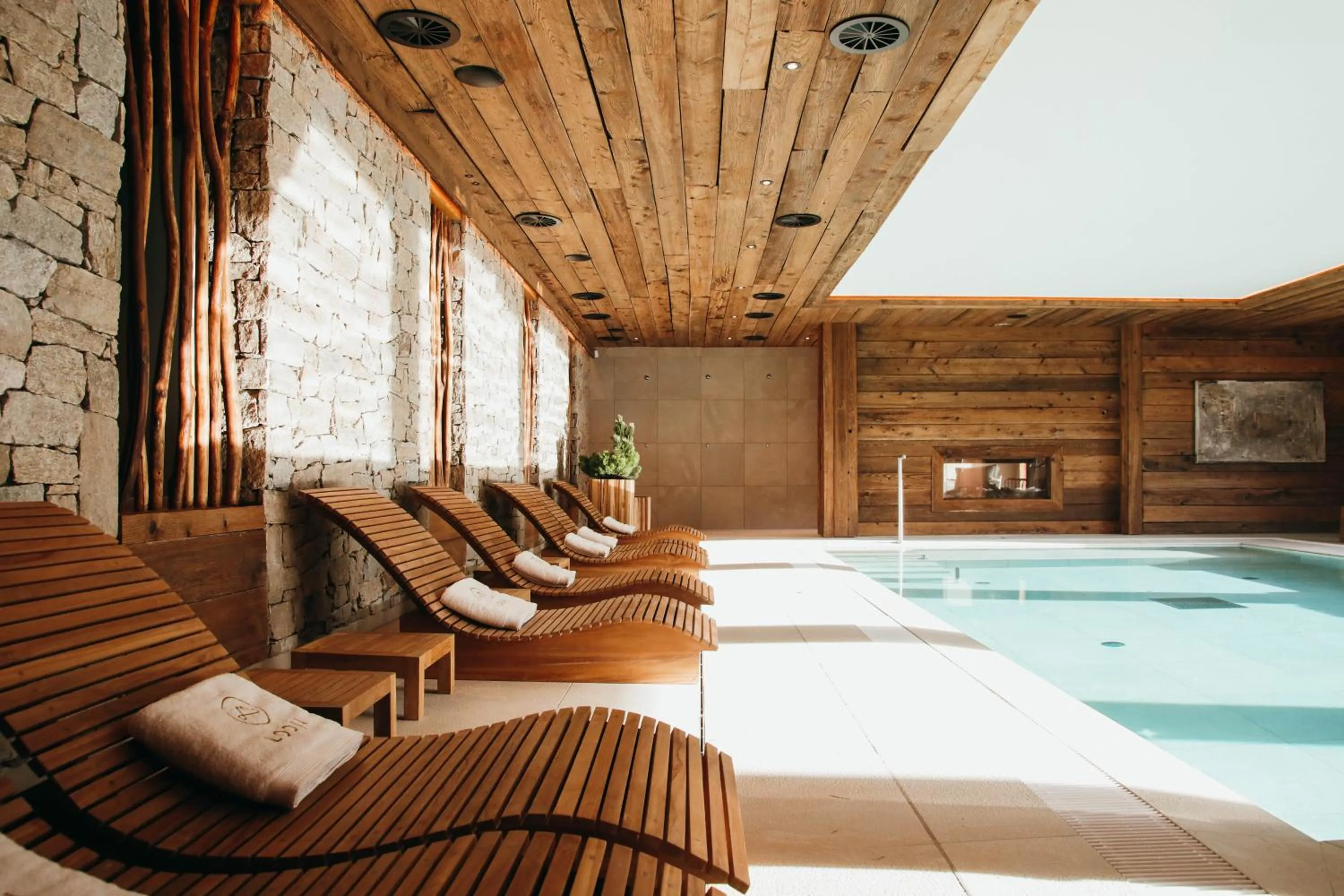 Pool view in Lodji Hotel & spa