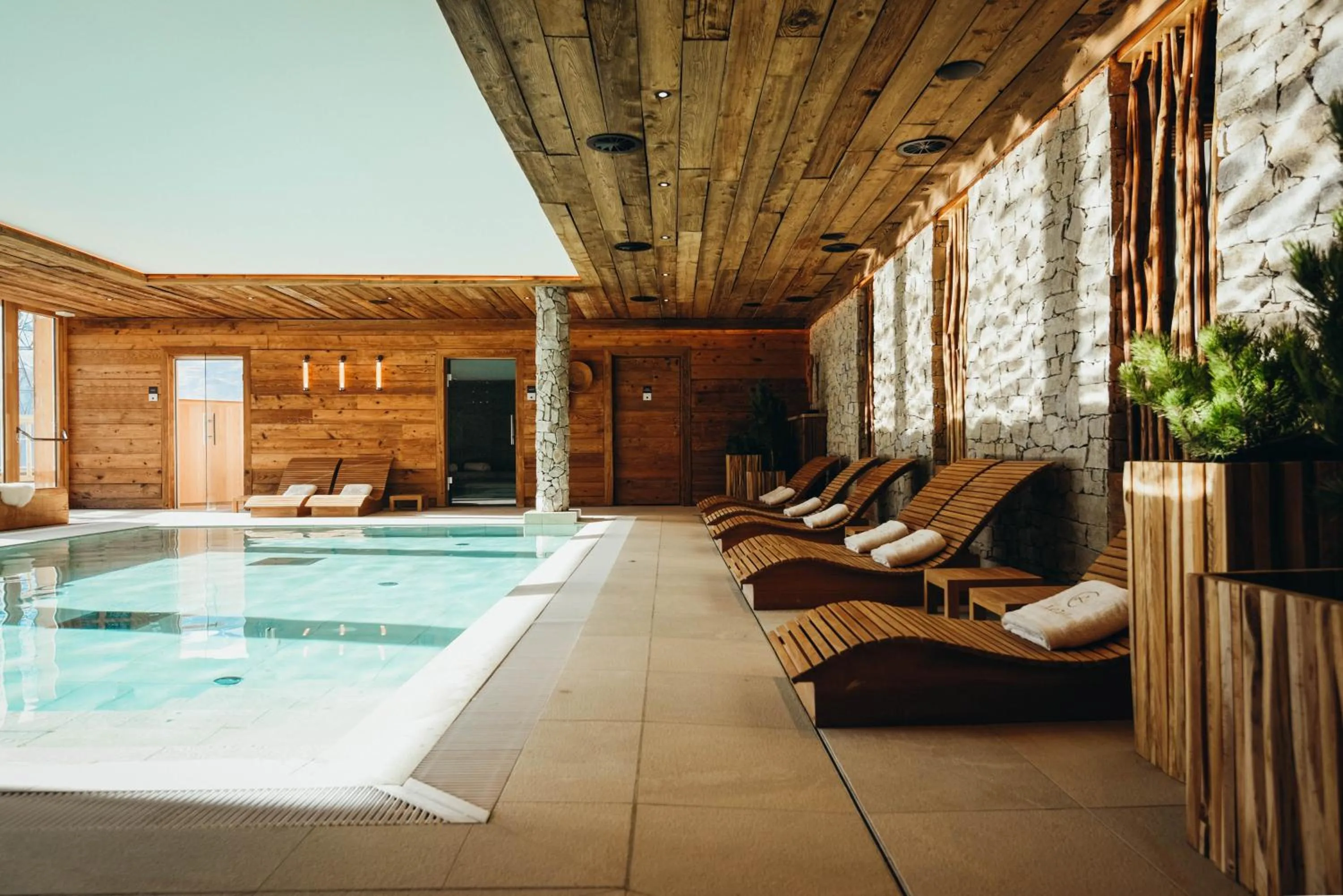 Pool view in Lodji Hotel & spa