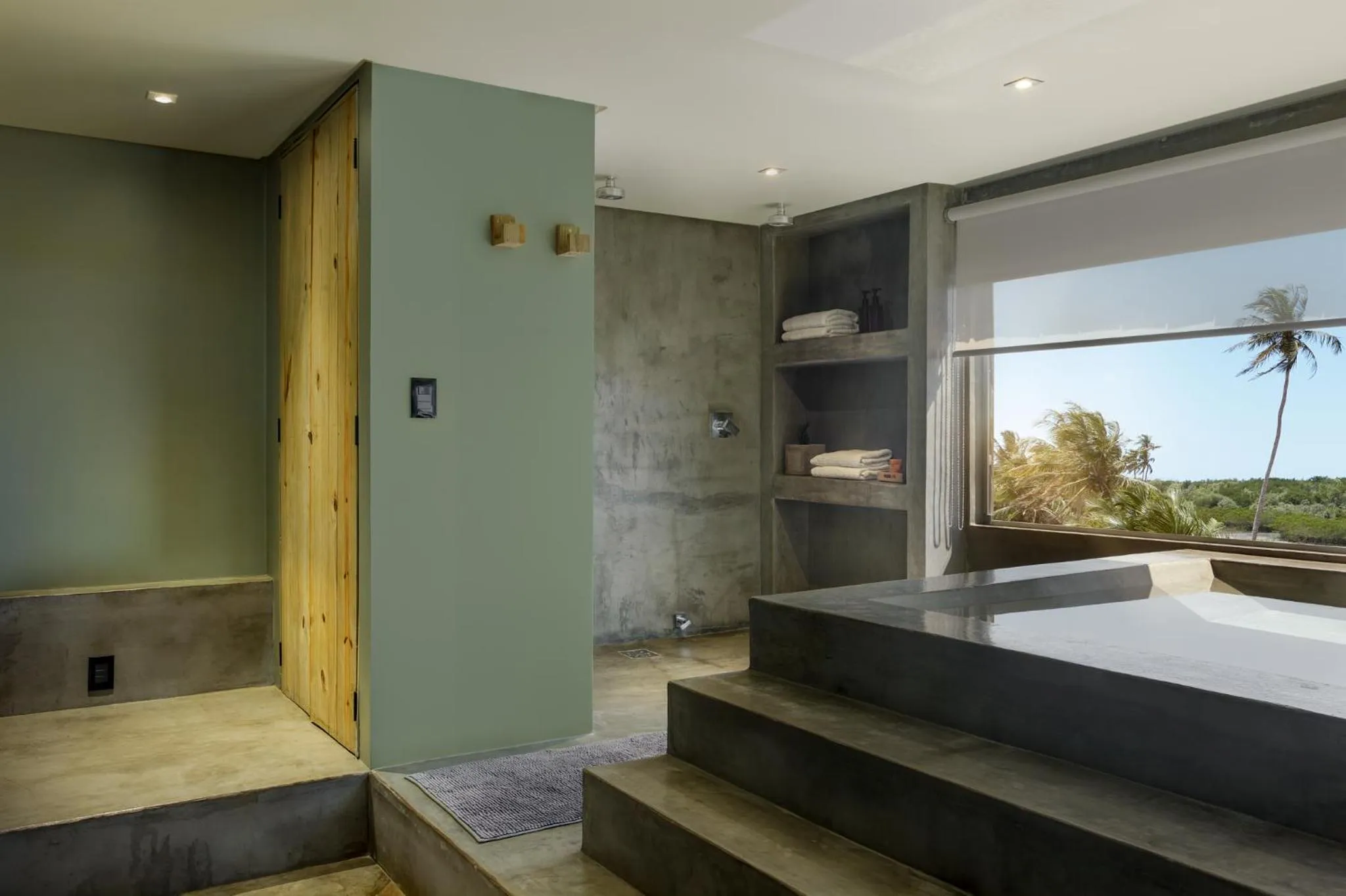 Shower, Bed in Casa Uca