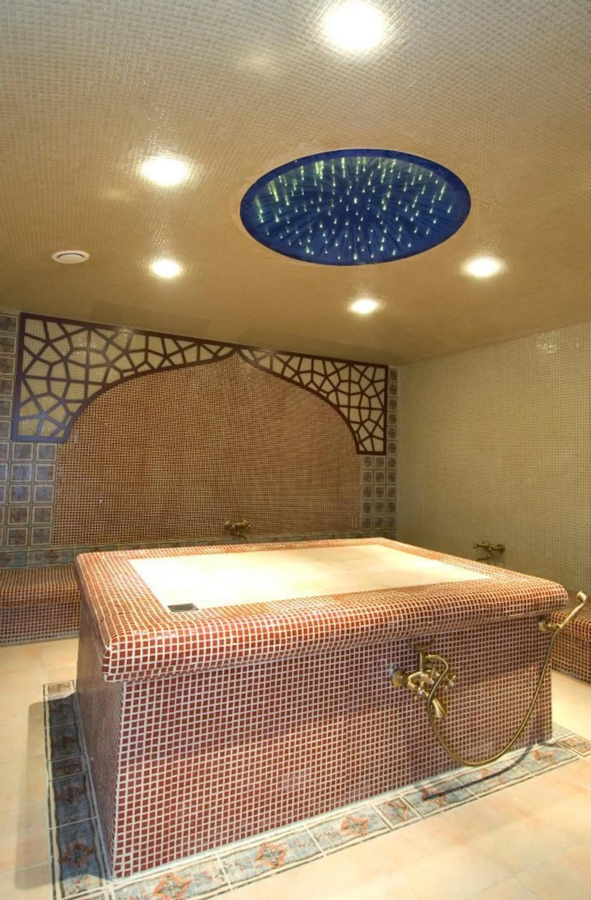 Steam room in Aparthouse Borovo near Bulgaria Mall, free street parking