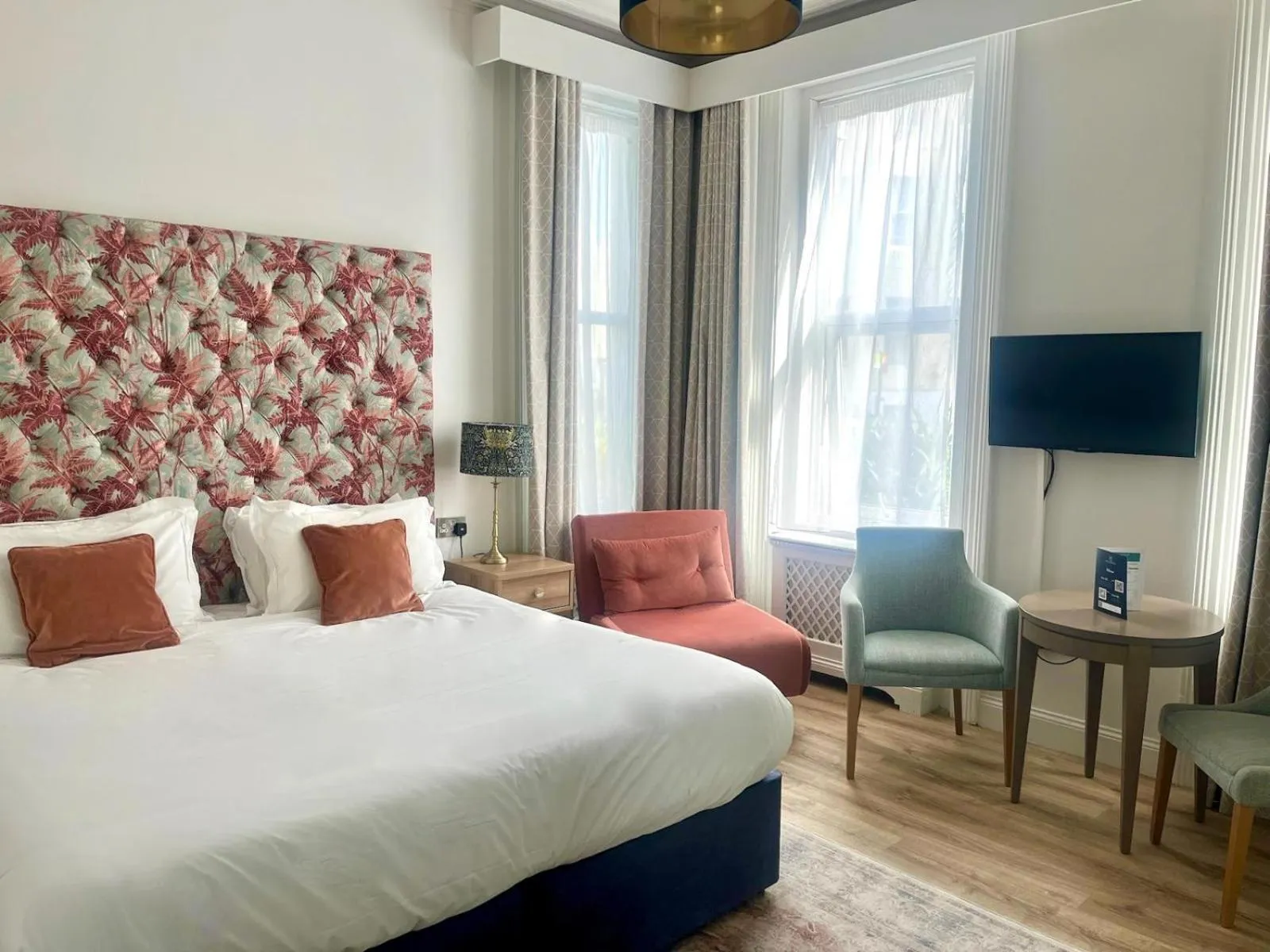 Bedroom, Bed in Hotel Collingwood BW Signature Collection