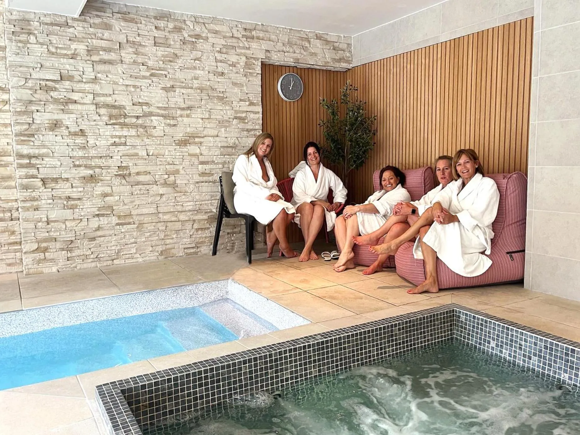 Hot Tub in Hotel Collingwood BW Signature Collection