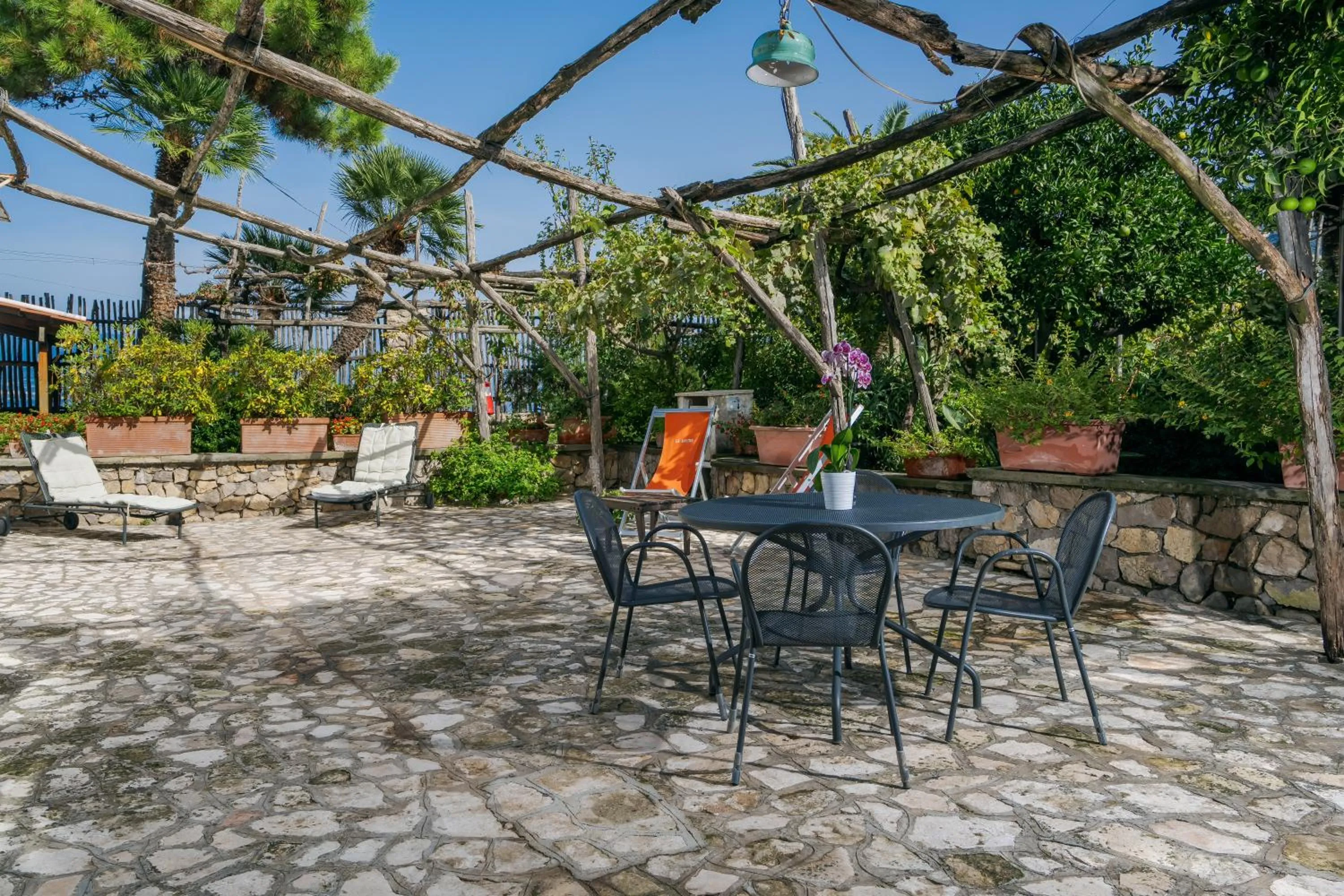 Patio in Residence Le Axidie