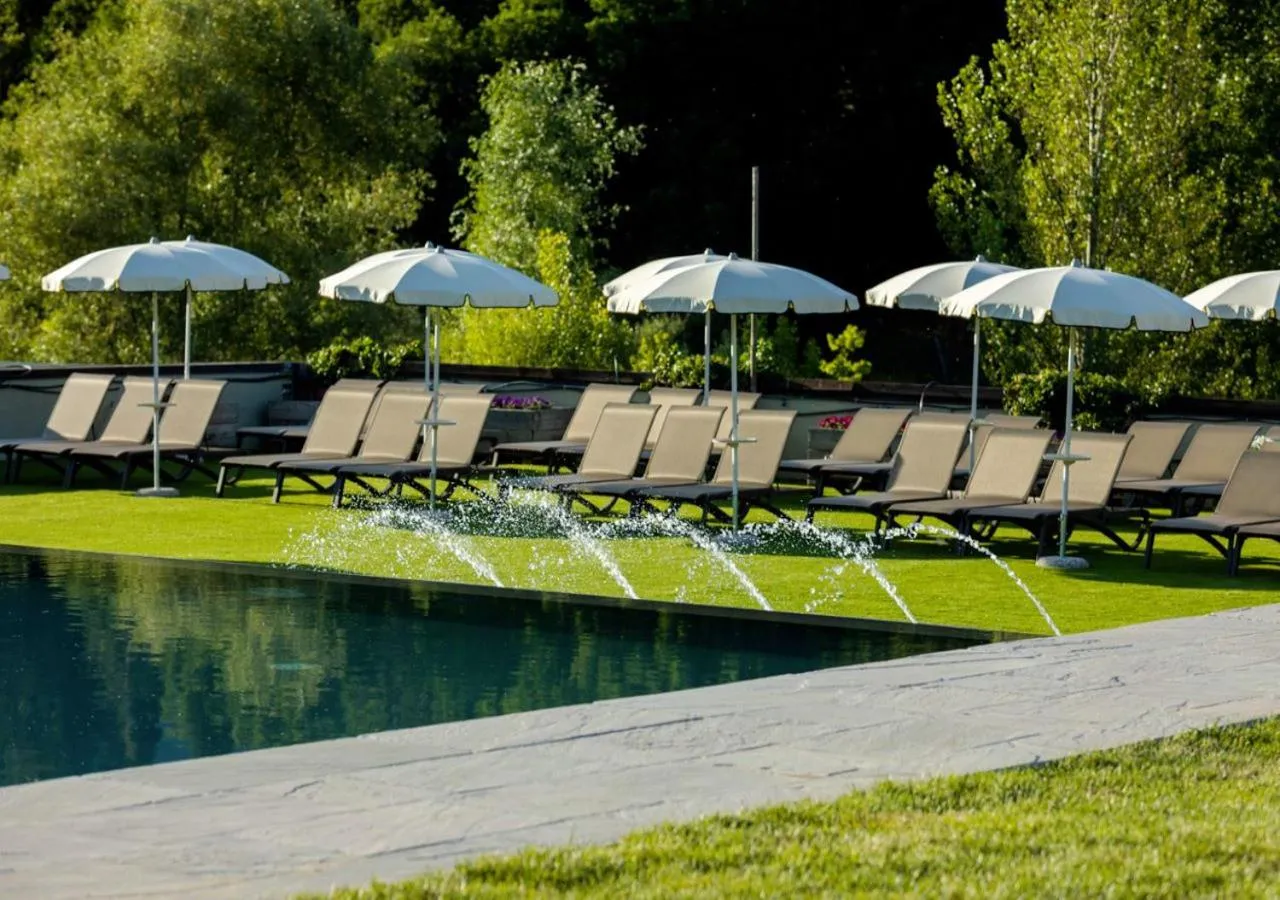 Swimming pool in Palagina la cascina