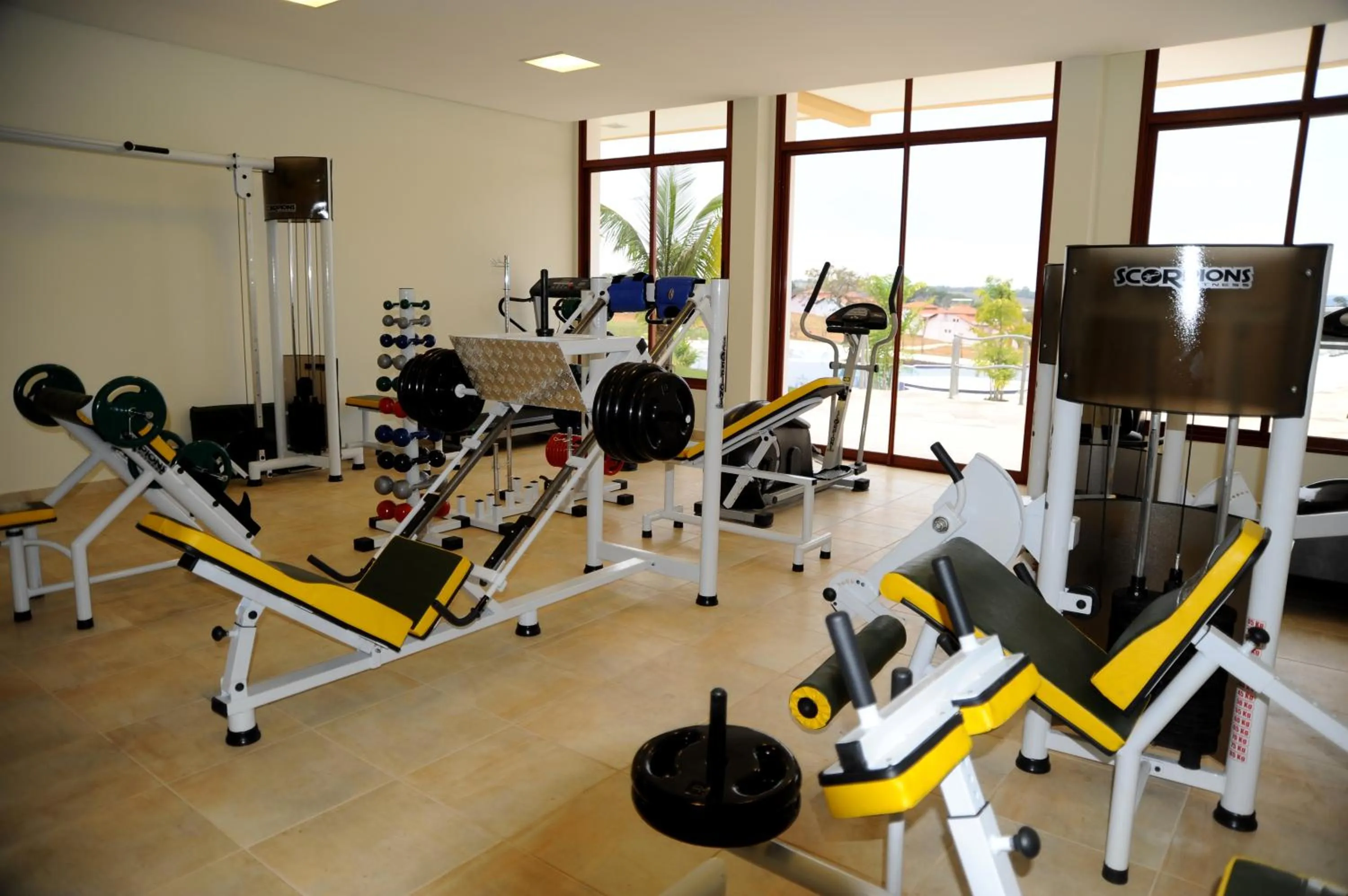 Fitness centre/facilities in Ramada by Wyndham Furnaspark