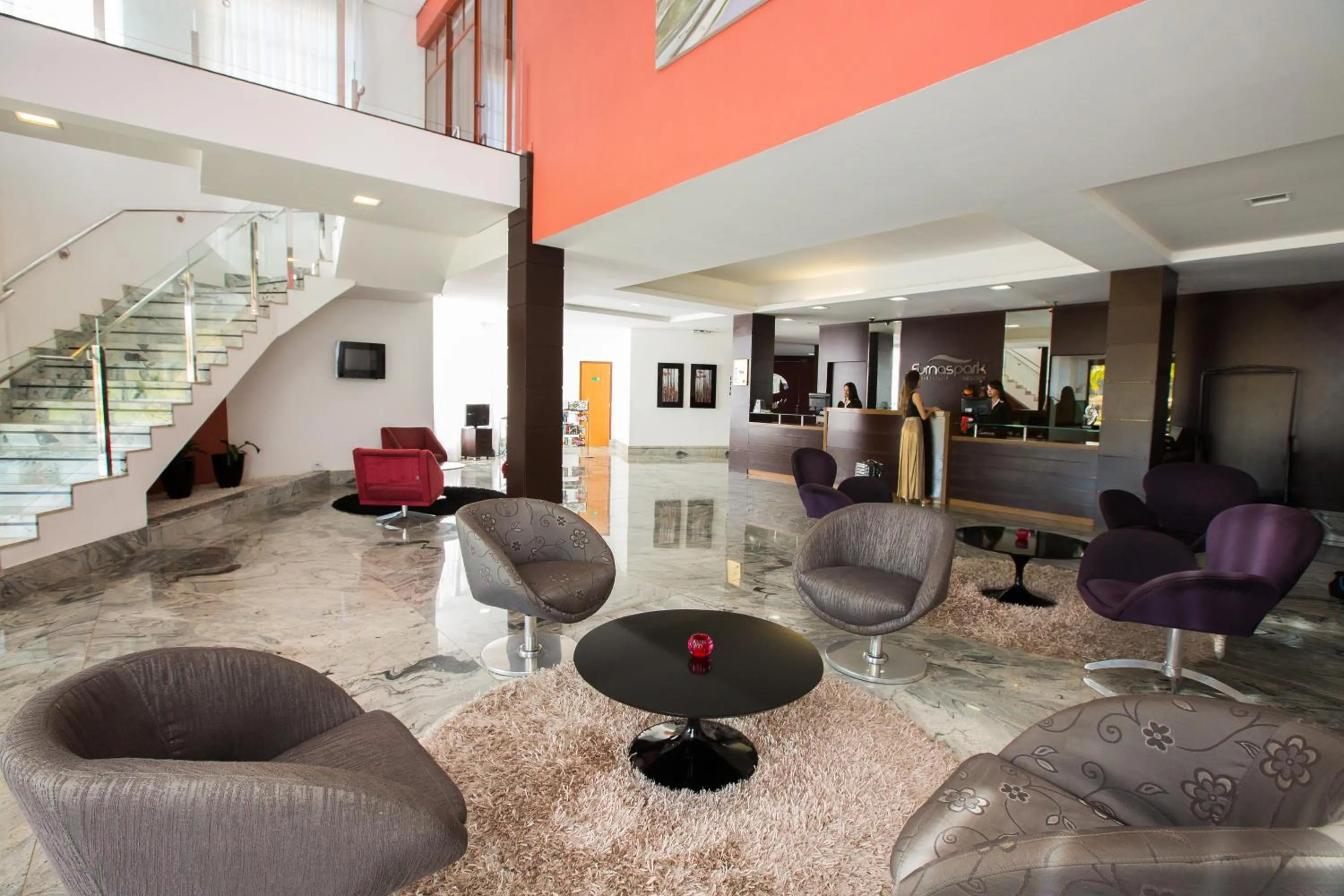 Lobby or reception in Ramada by Wyndham Furnaspark