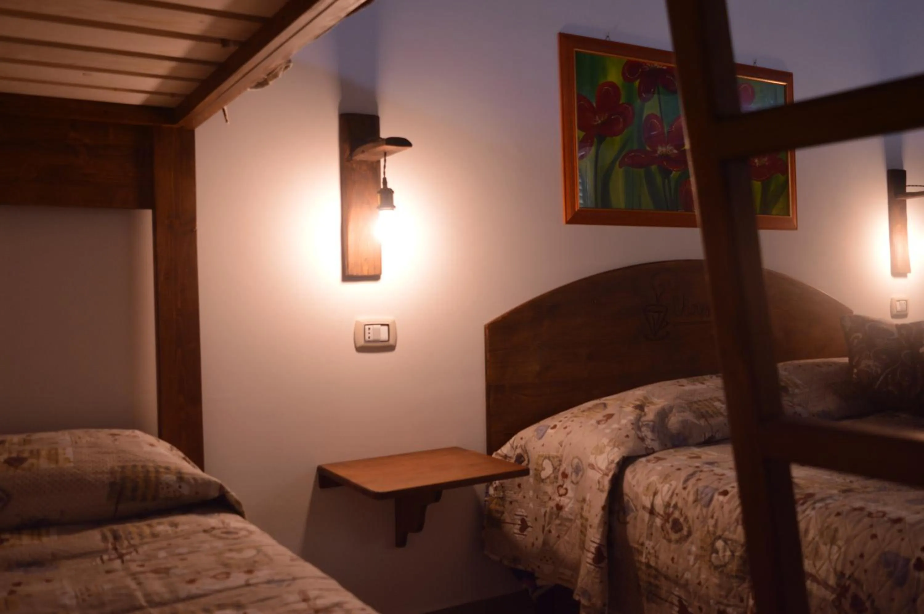 Decorative detail in Vin e Turn