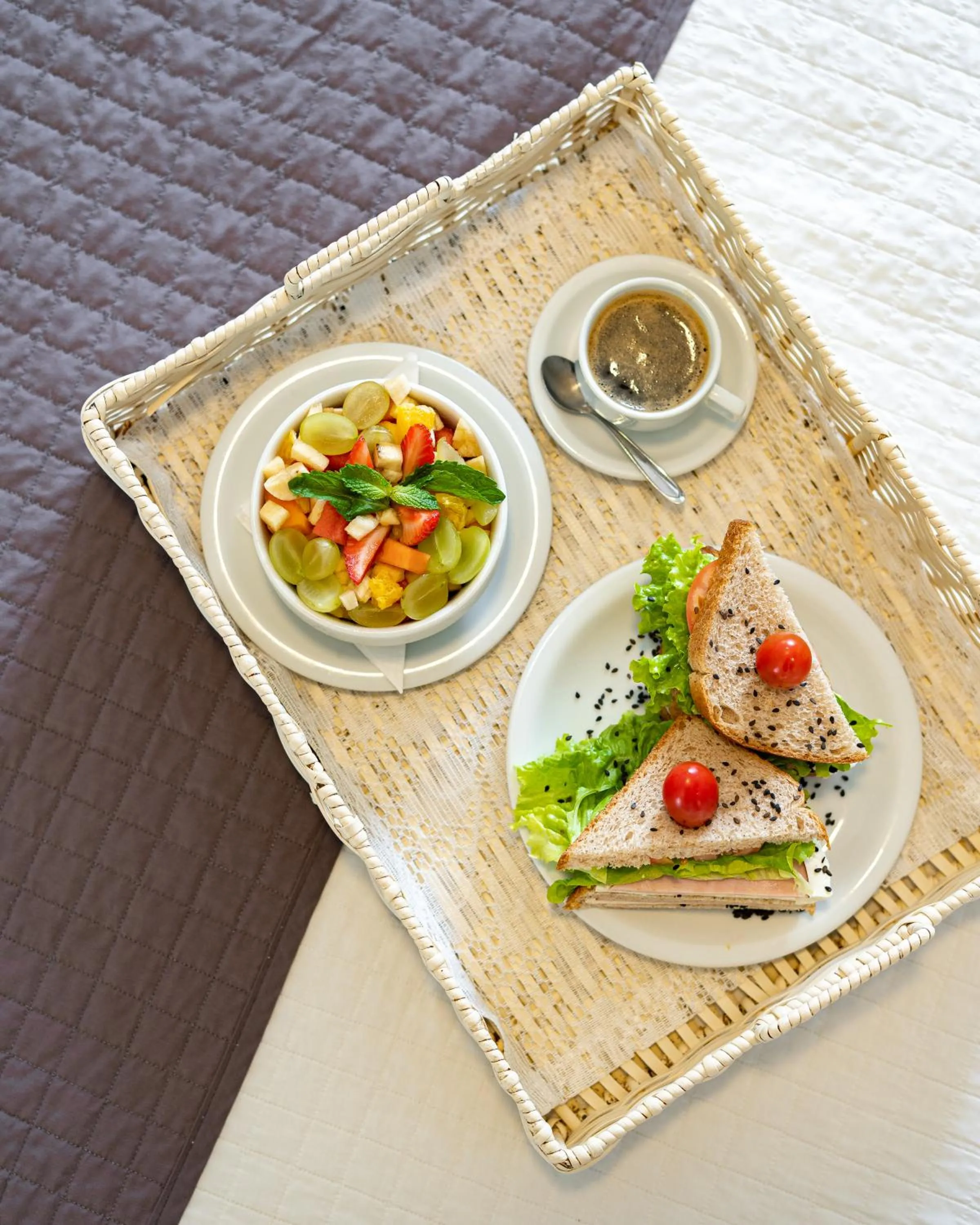 Food and drinks in Greco Hotel