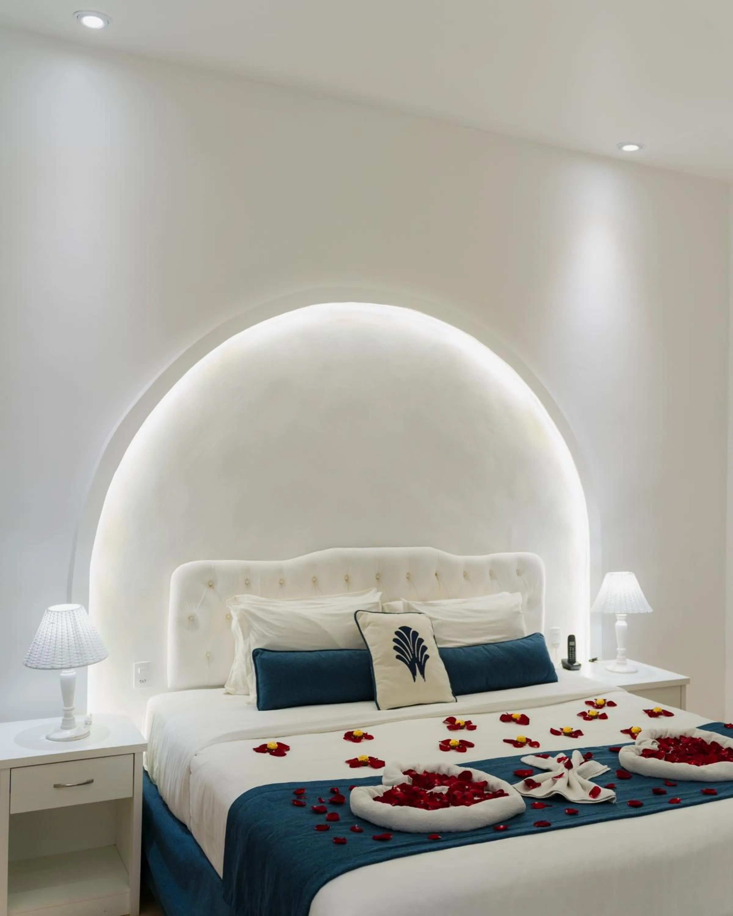 Bedroom, Bed in Greco Hotel