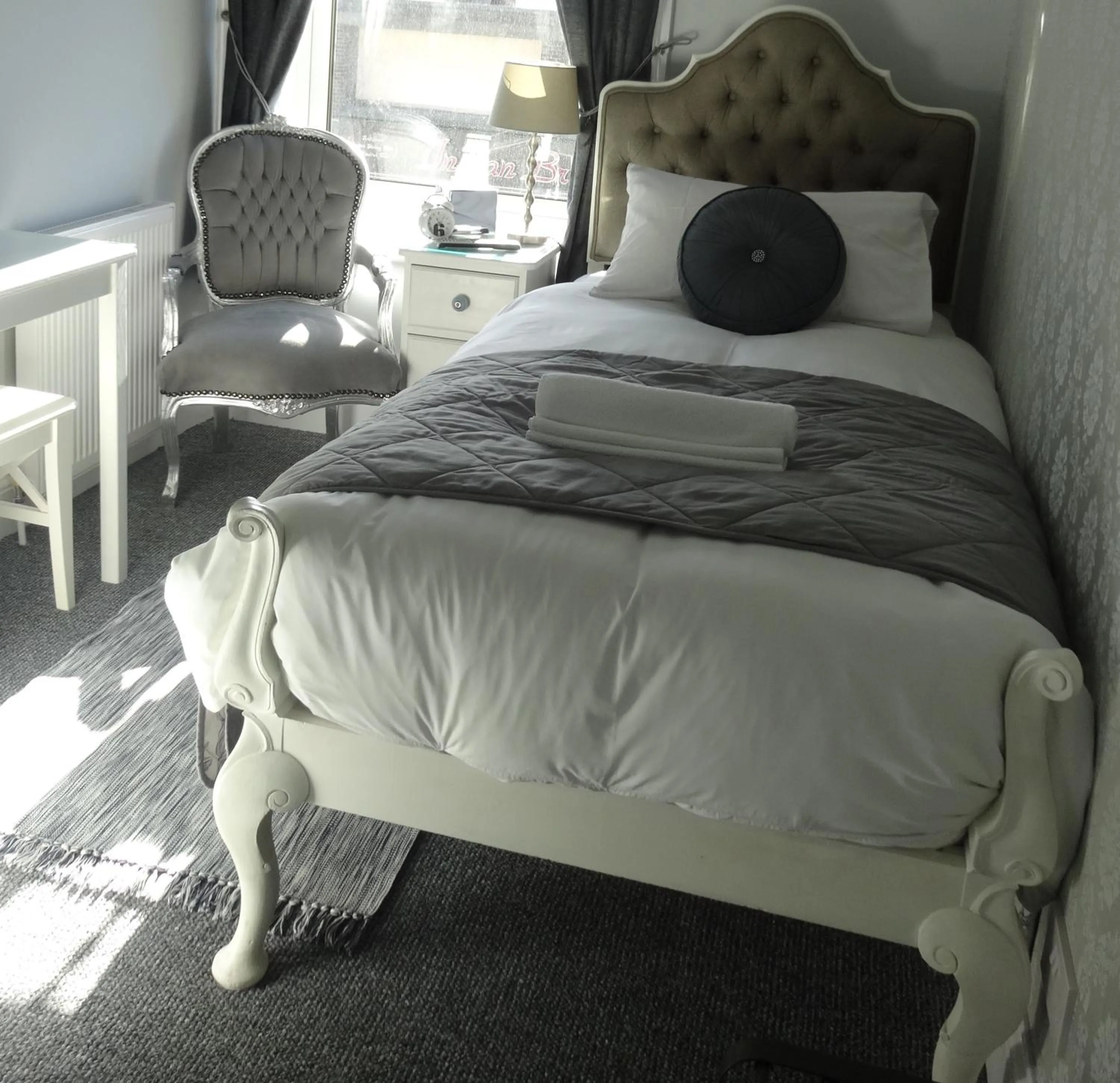 Bed in Elmswood Guest House