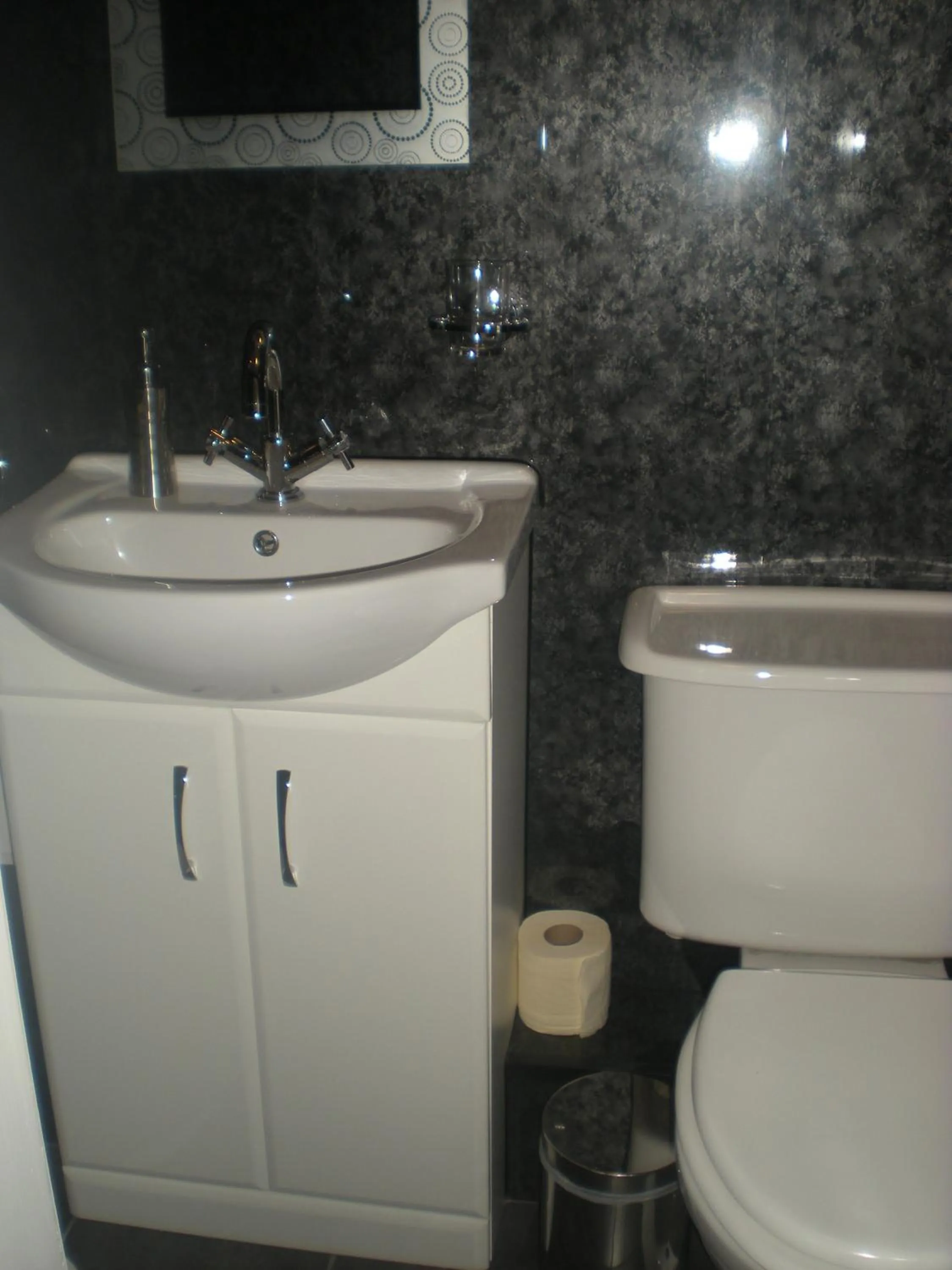 Elmswood Guest House