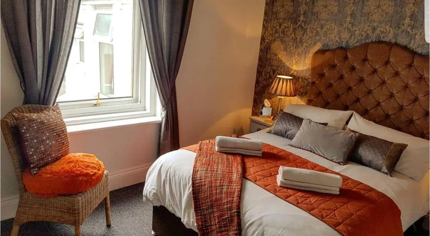 Bed in Elmswood Guest House