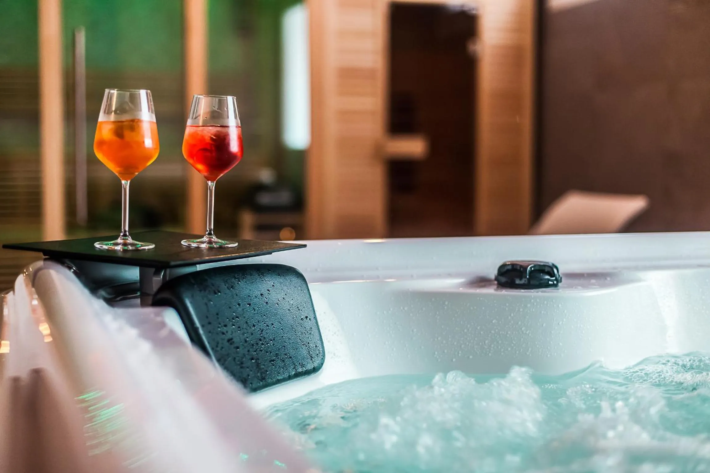 Hot Tub in Evo Boutique Hotel & SPA