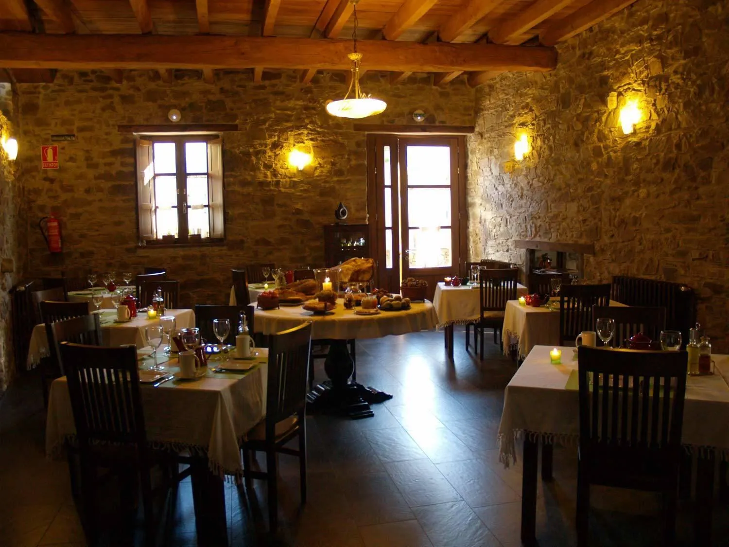 Restaurant/places to eat in Hotel Valle del Silencio