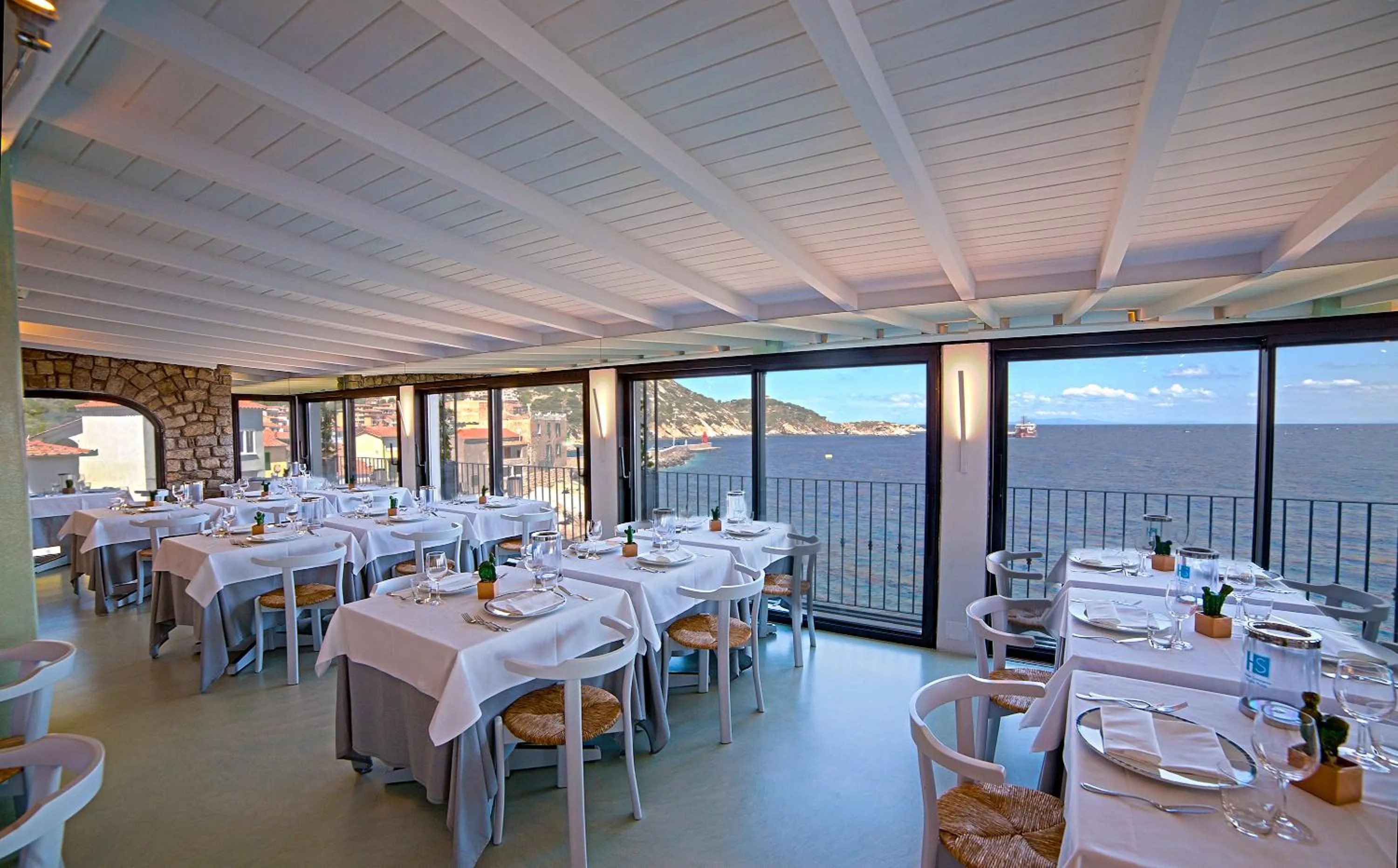 Restaurant/places to eat in Hotel Saraceno