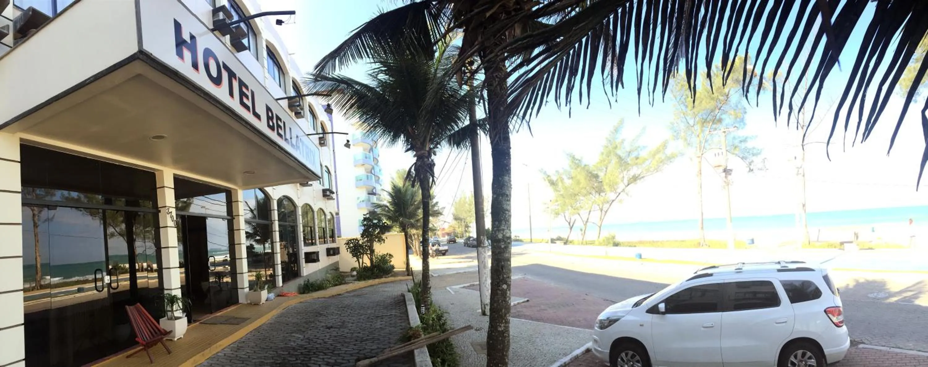 Facade/entrance in Hotel Bellatrix