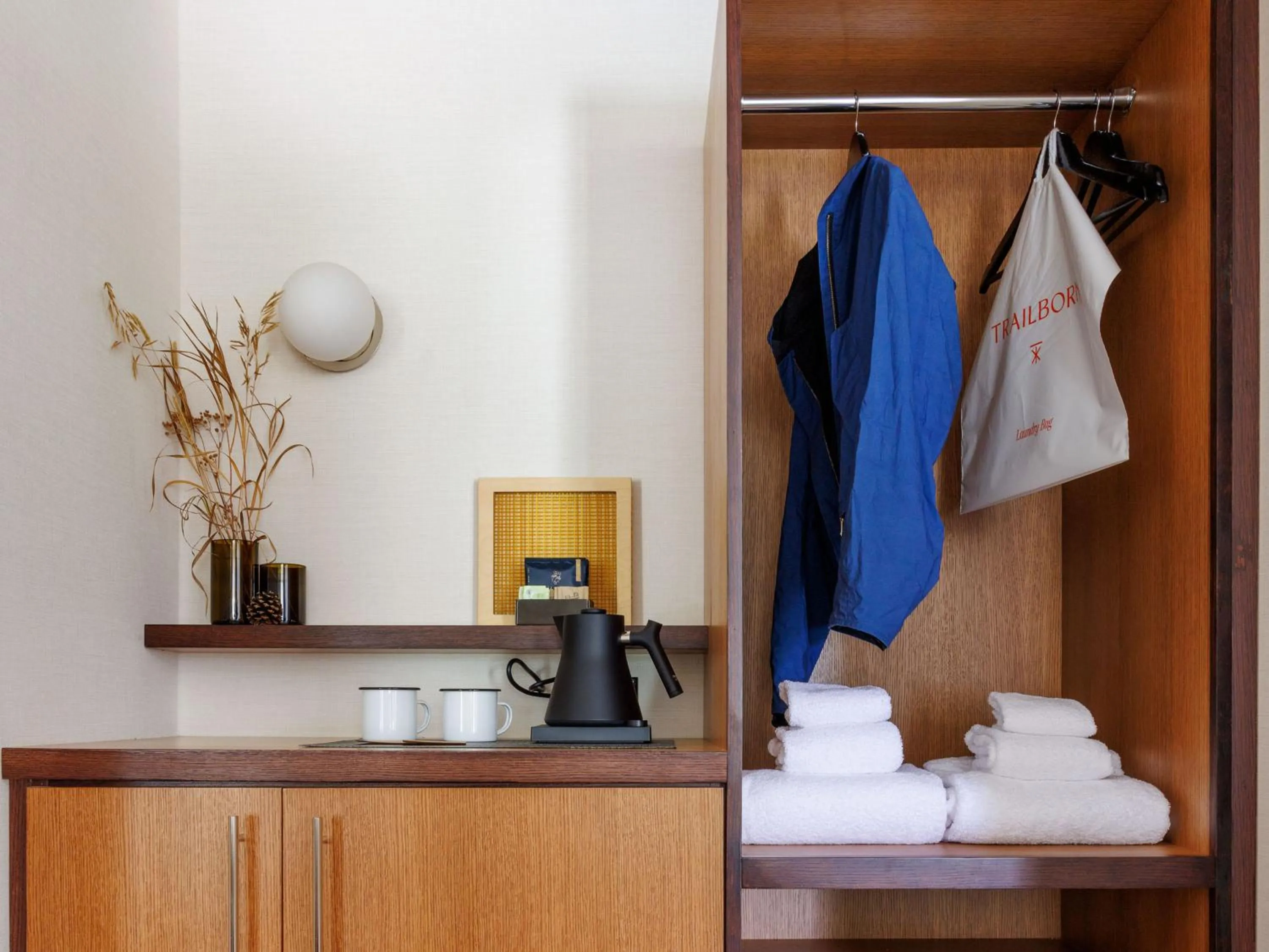 Drinks in Trailborn Rocky Mountains