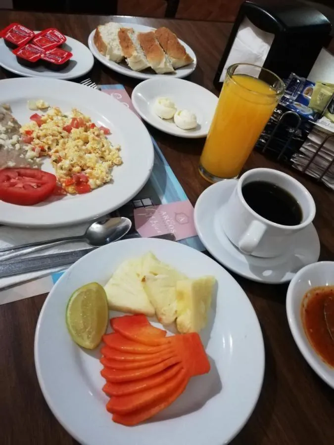 Breakfast in Meson de la Merced