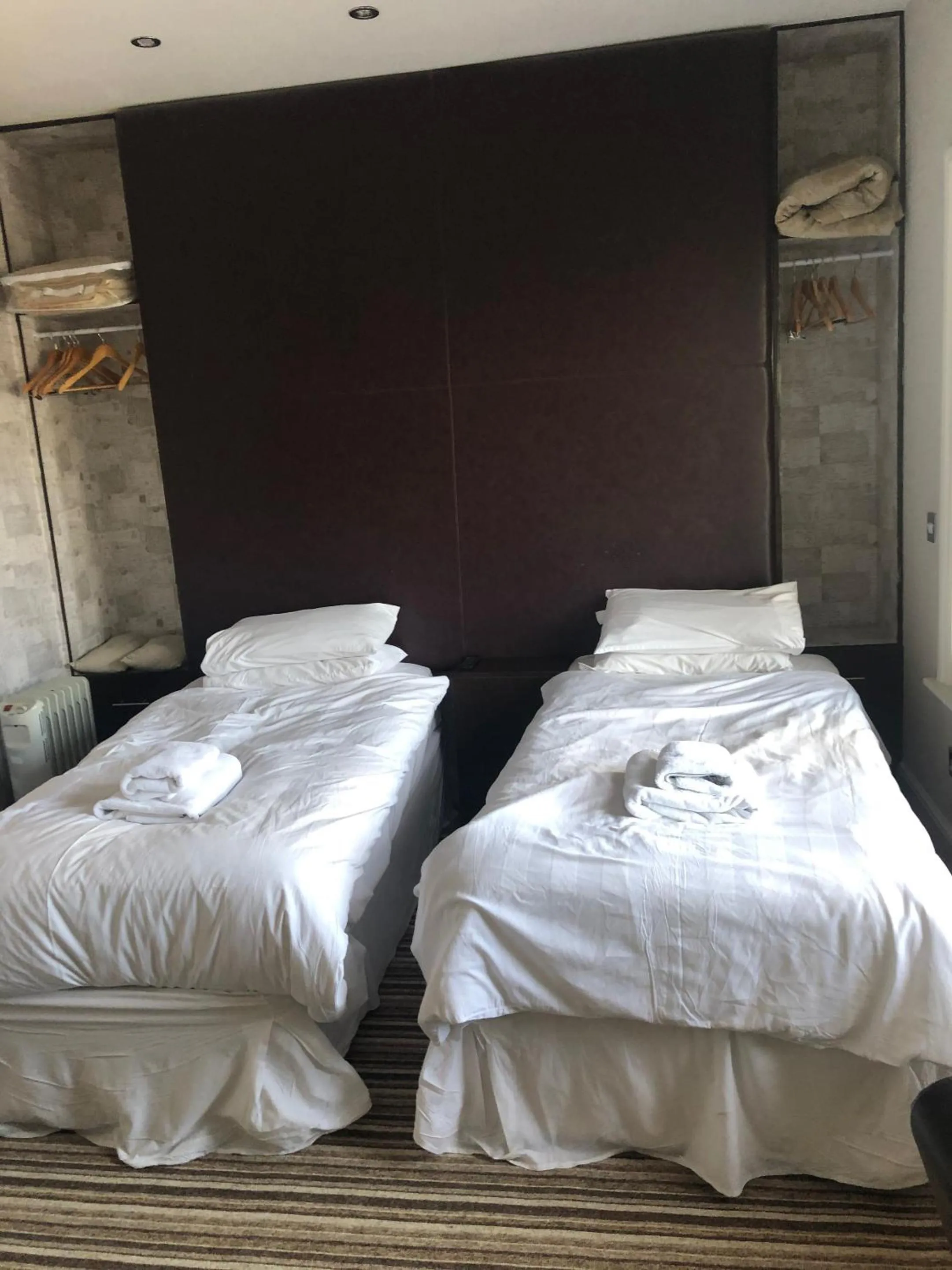 Bedroom, Bed in The Mowbray