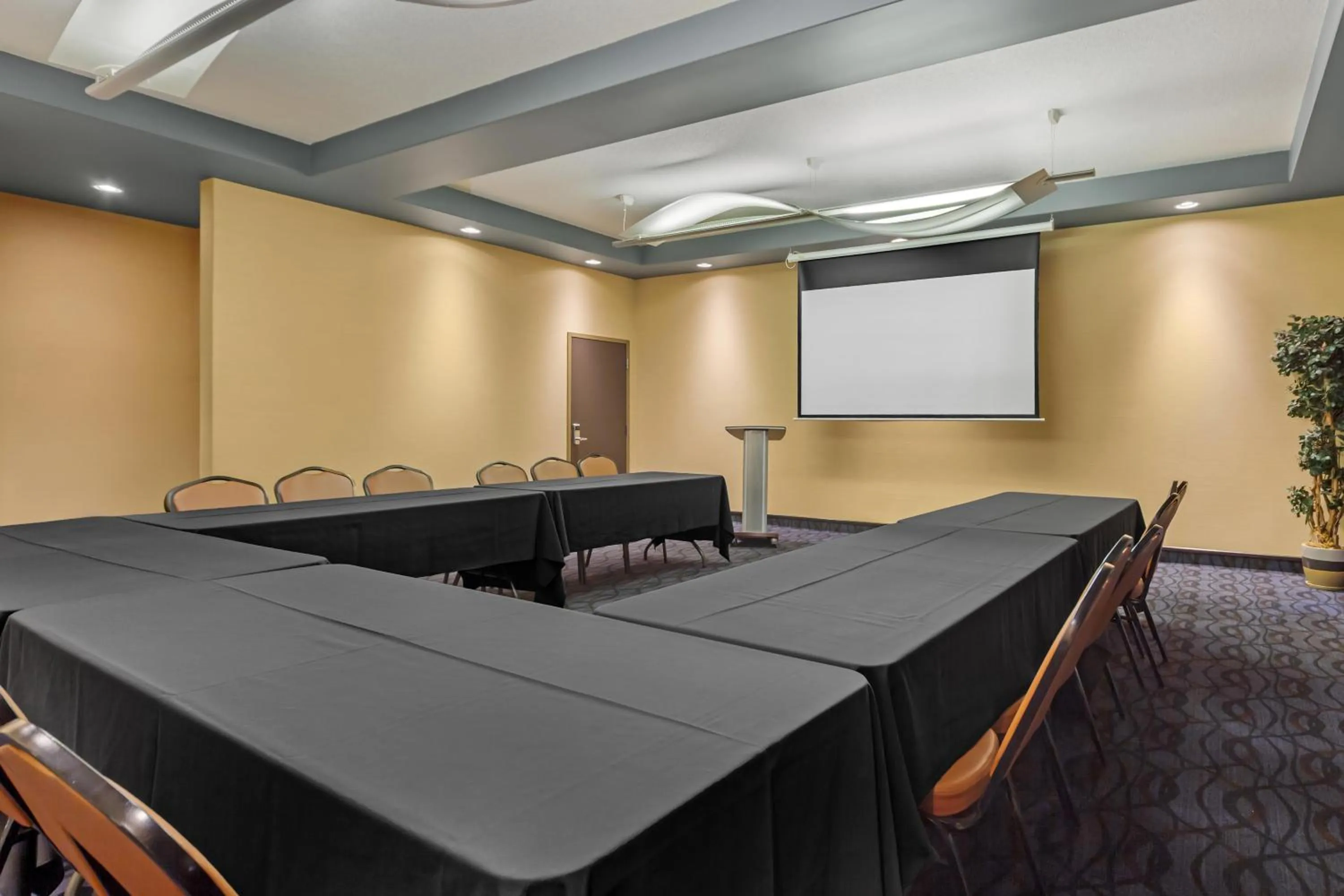Meeting/conference room in Best Western Plus St Albert