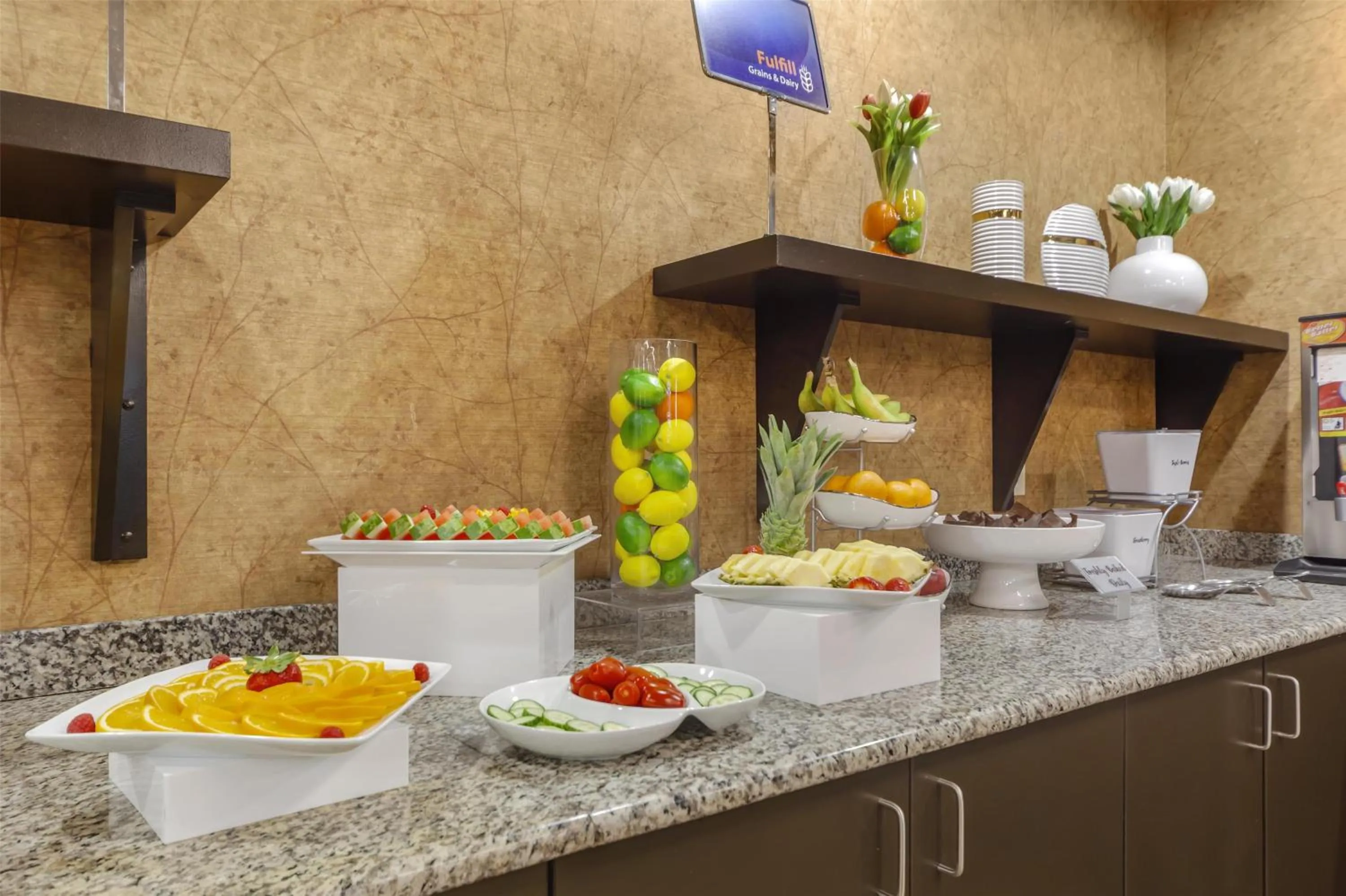 Breakfast in Best Western Wainwright Inn & Suites