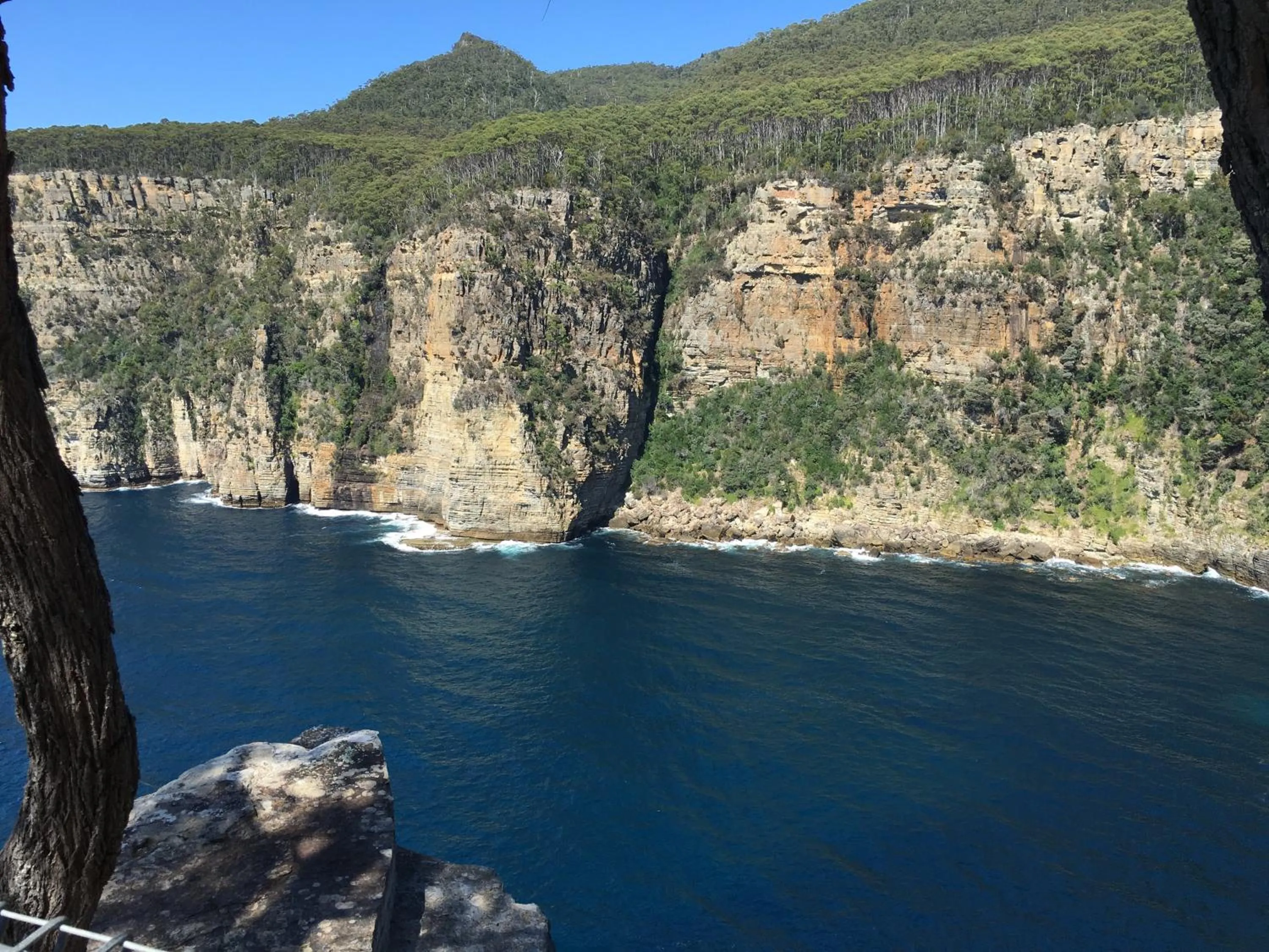 Natural landscape in Storm Bay B&B