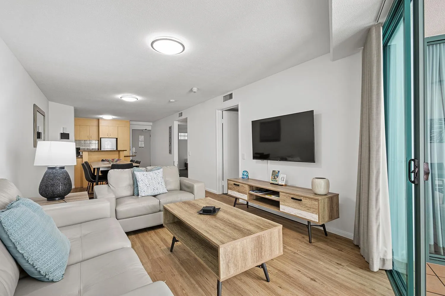 Grand Palais Boolarong Beachside Apartments