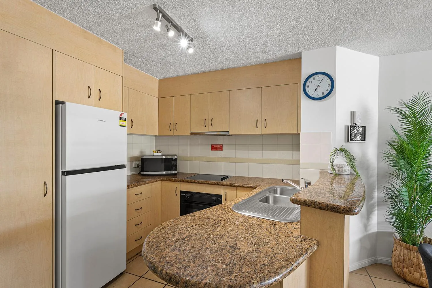 Grand Palais Boolarong Beachside Apartments