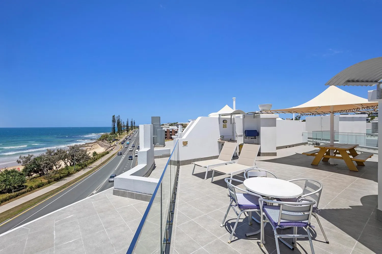 Grand Palais Boolarong Beachside Apartments