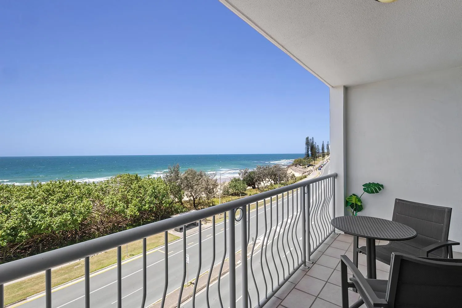 Grand Palais Boolarong Beachside Apartments