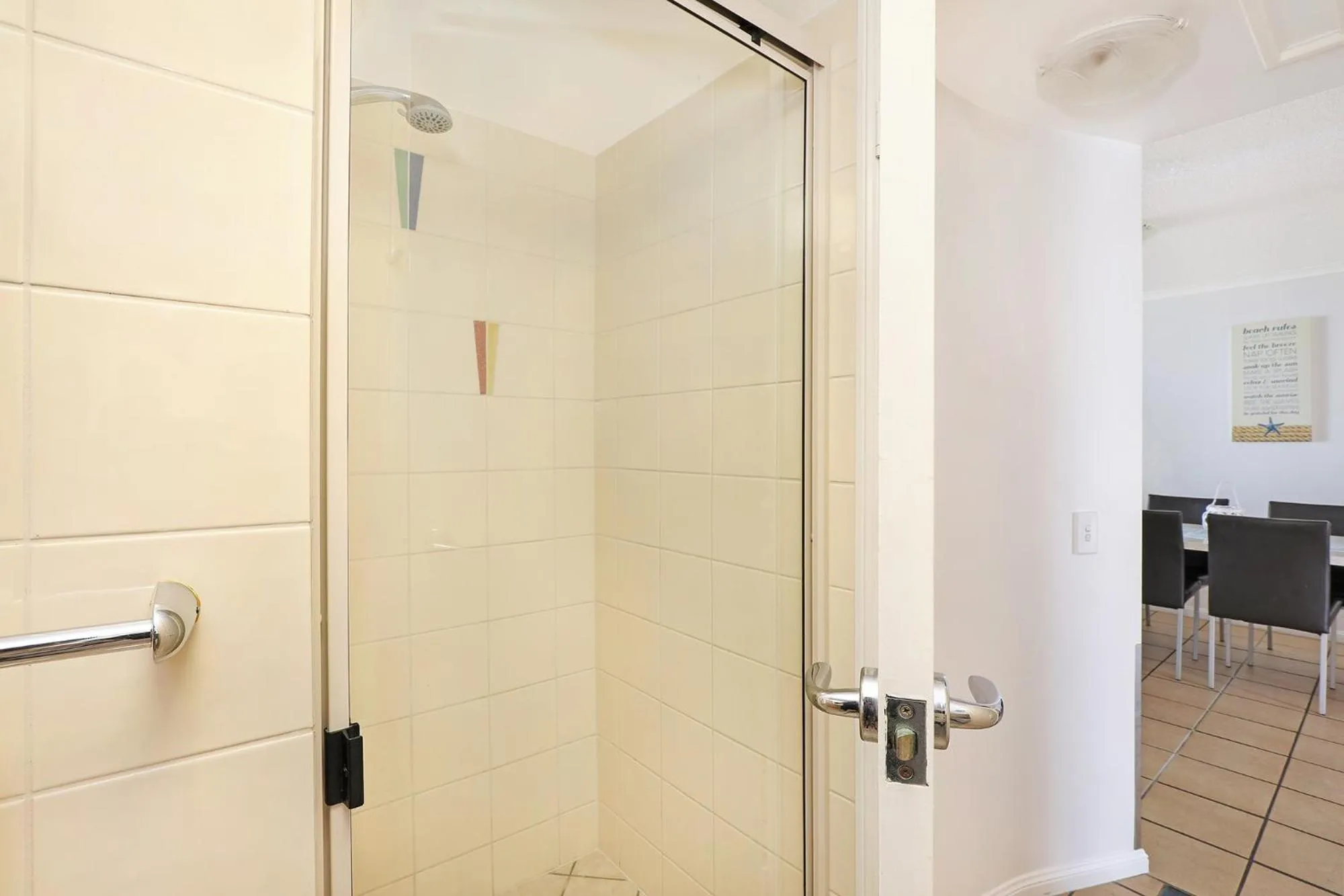 Shower in Grand Palais Boolarong Beachside Apartments