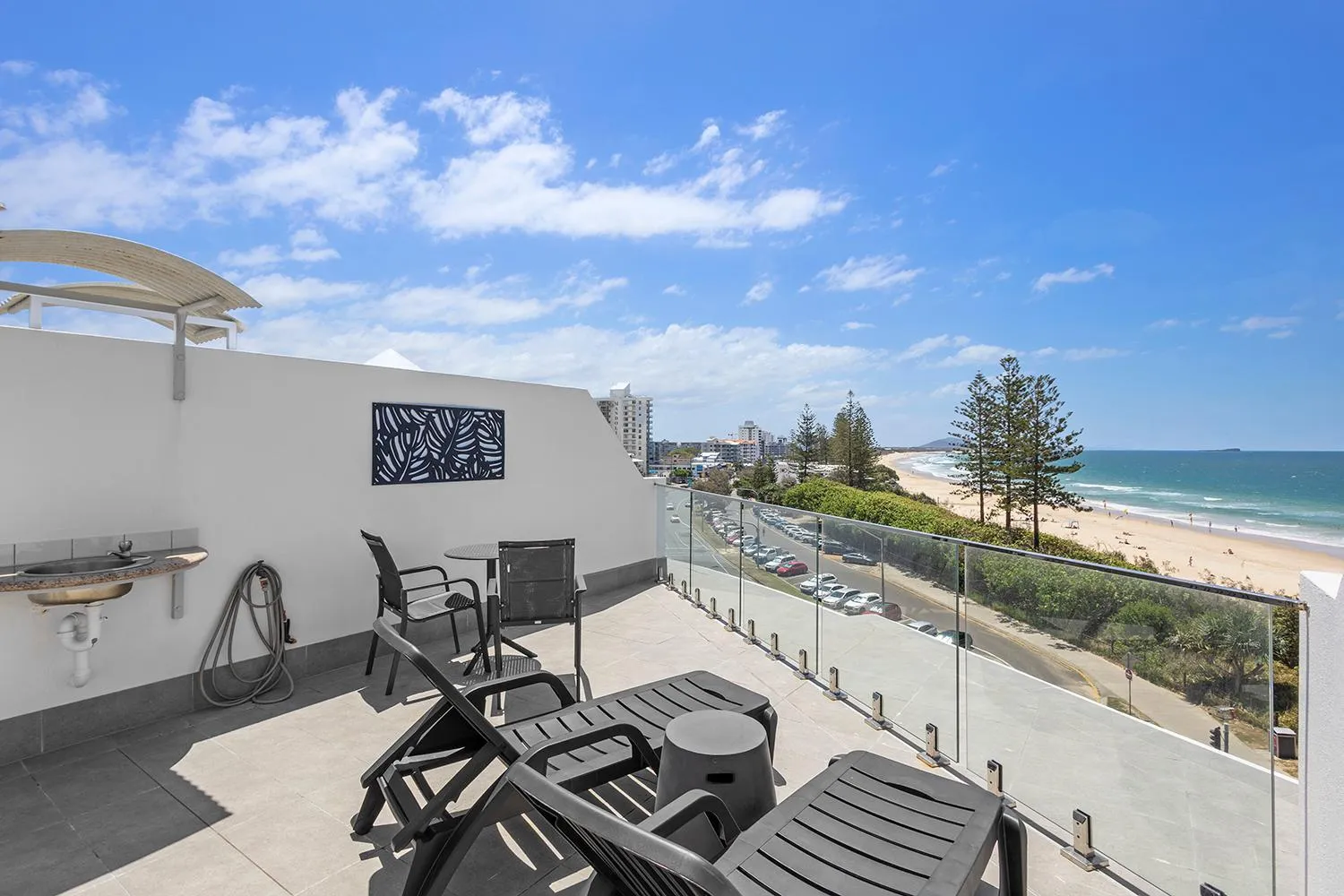 Grand Palais Boolarong Beachside Apartments