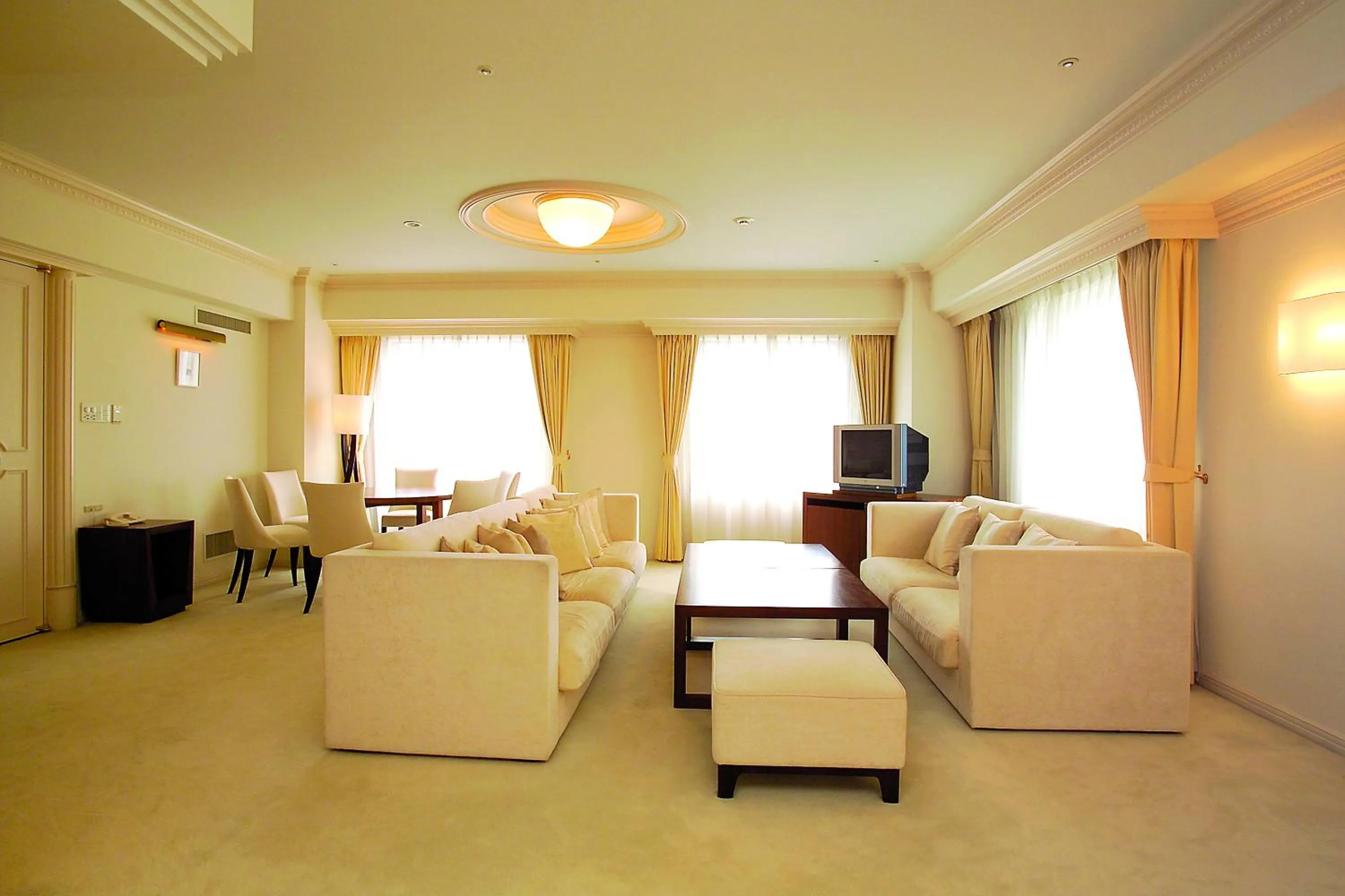 Chateraise Gateaux Kingdom Sapporo