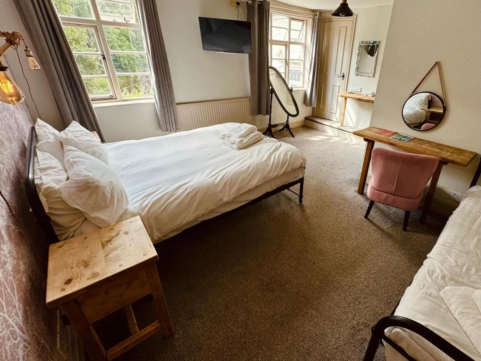 Bed in The Swan Taphouse