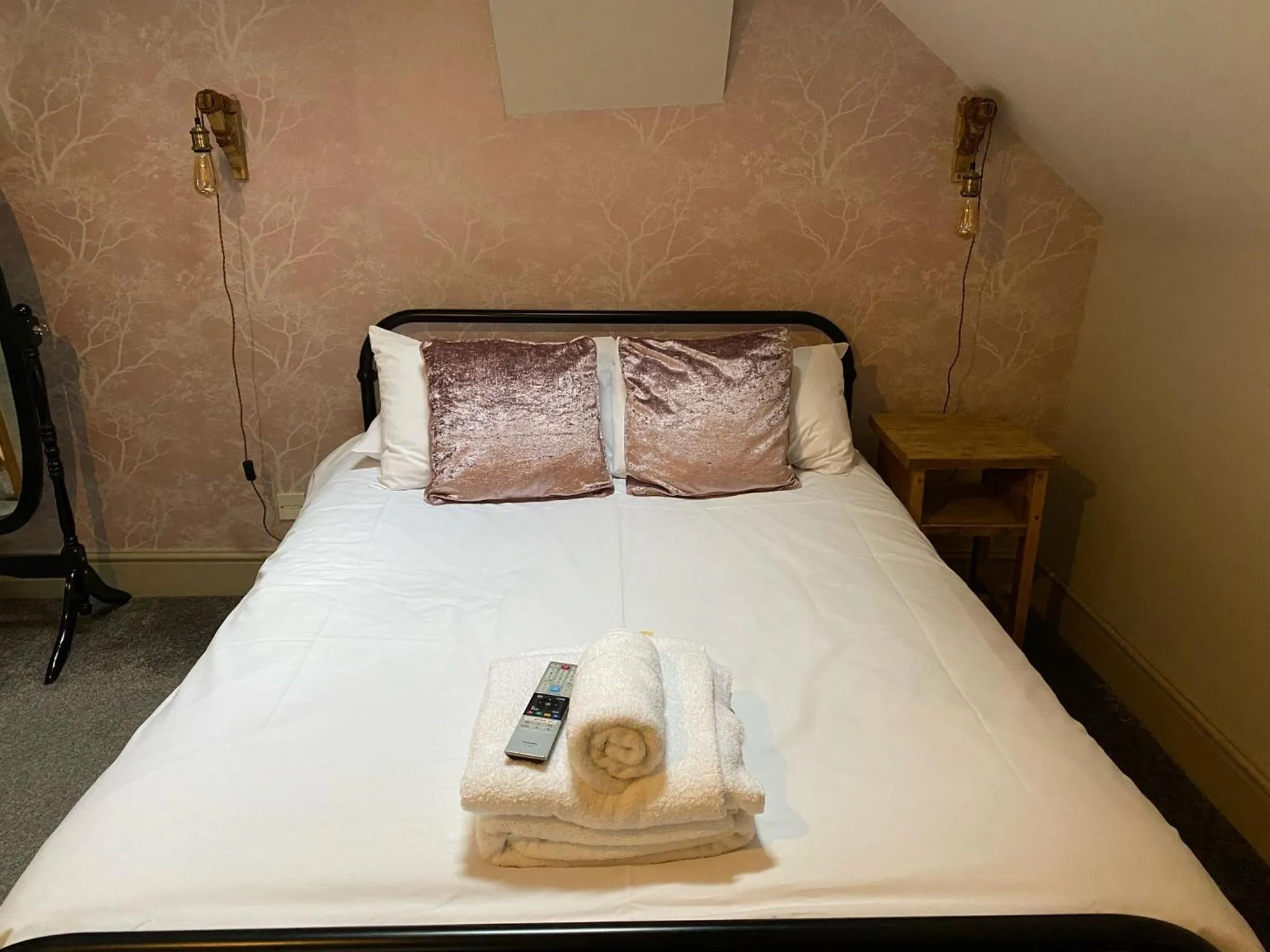 Bed in The Swan Taphouse