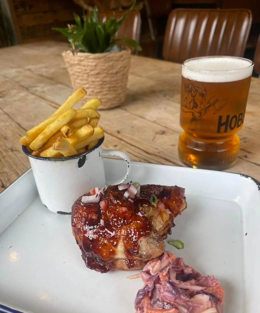 Restaurant/places to eat in The Swan Taphouse