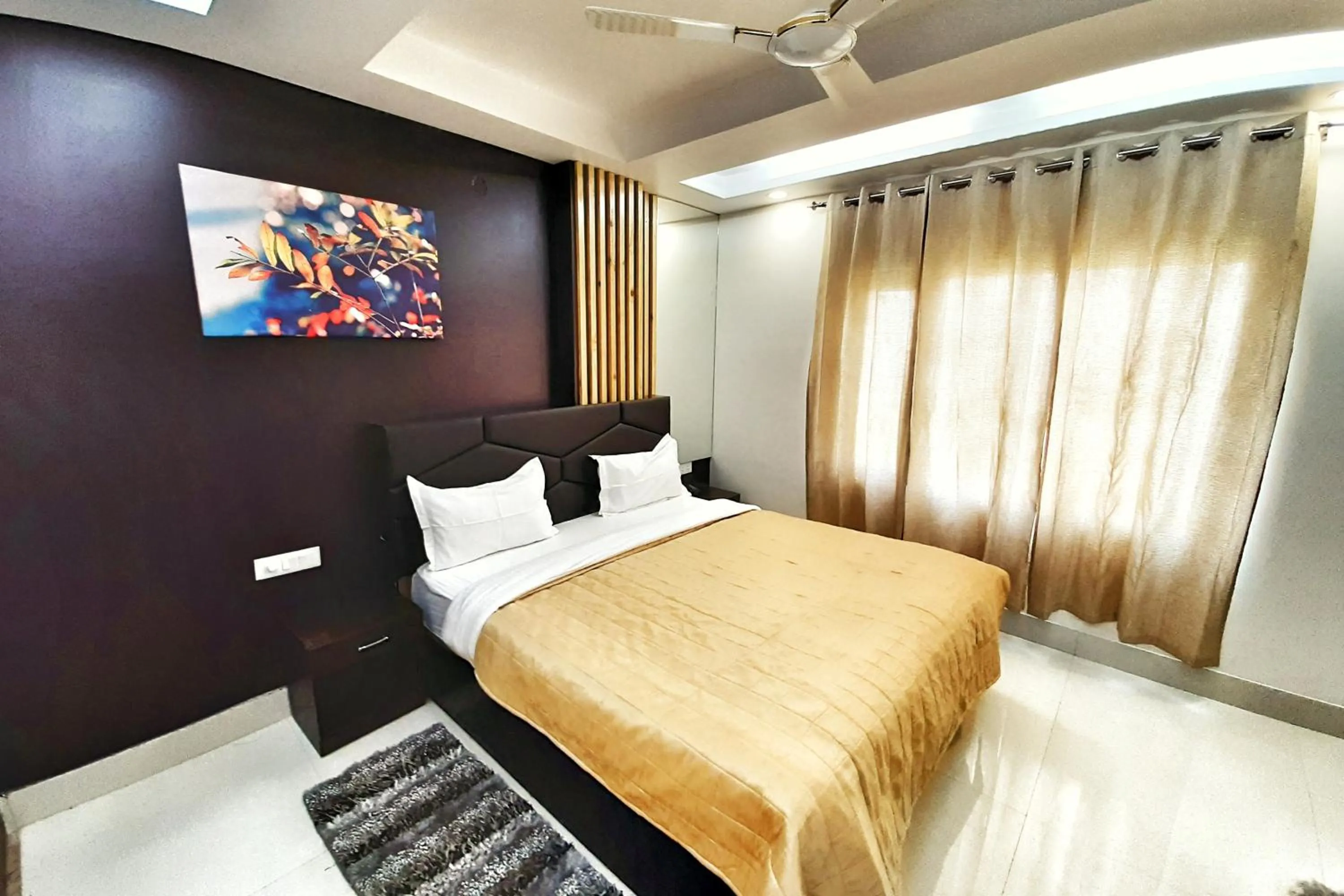 Bedroom, Bed in Hotel Delhi Aerocity